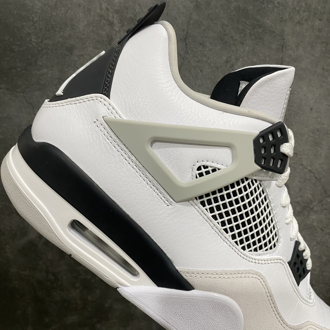 StockXAirJordanAJ4