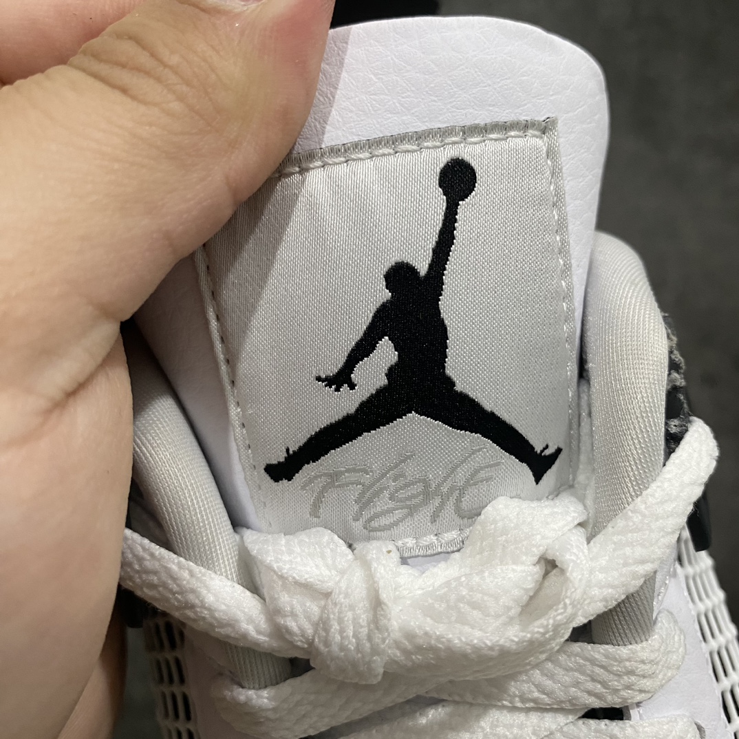 StockXAirJordanAJ4