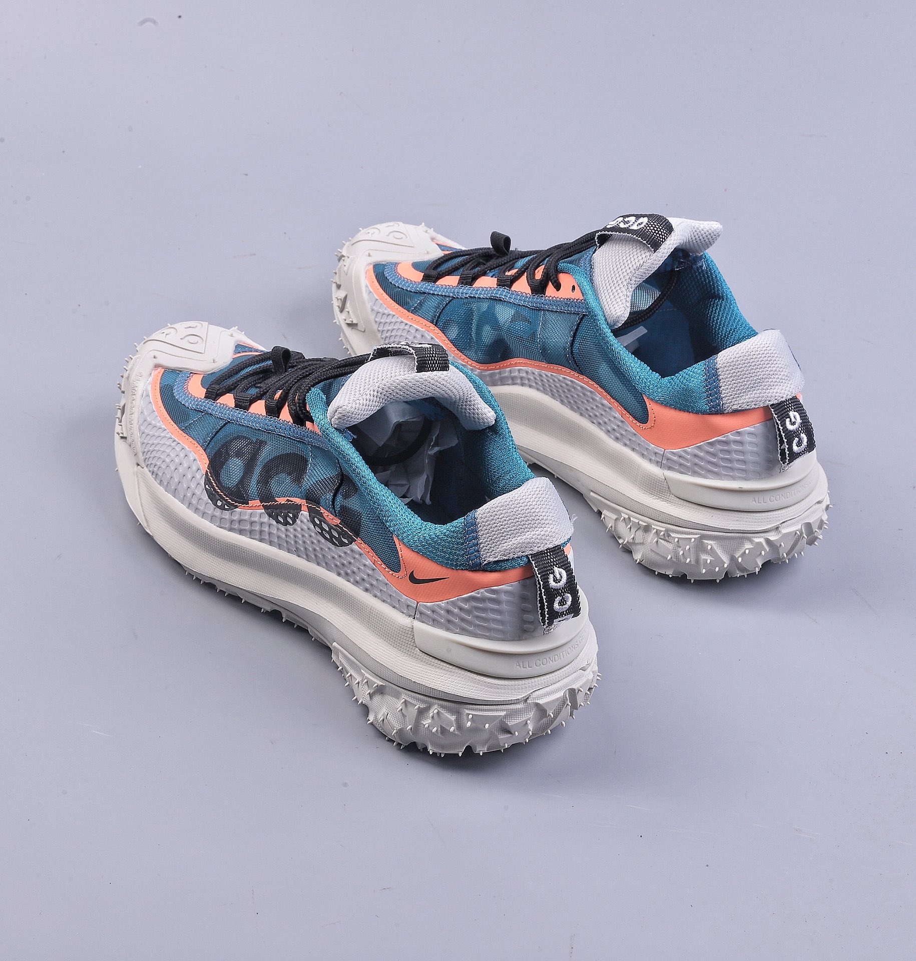 Nike ACG Mountain Fly Low SE 复古潮流户外登山鞋防水慢跑鞋 DY7903-011