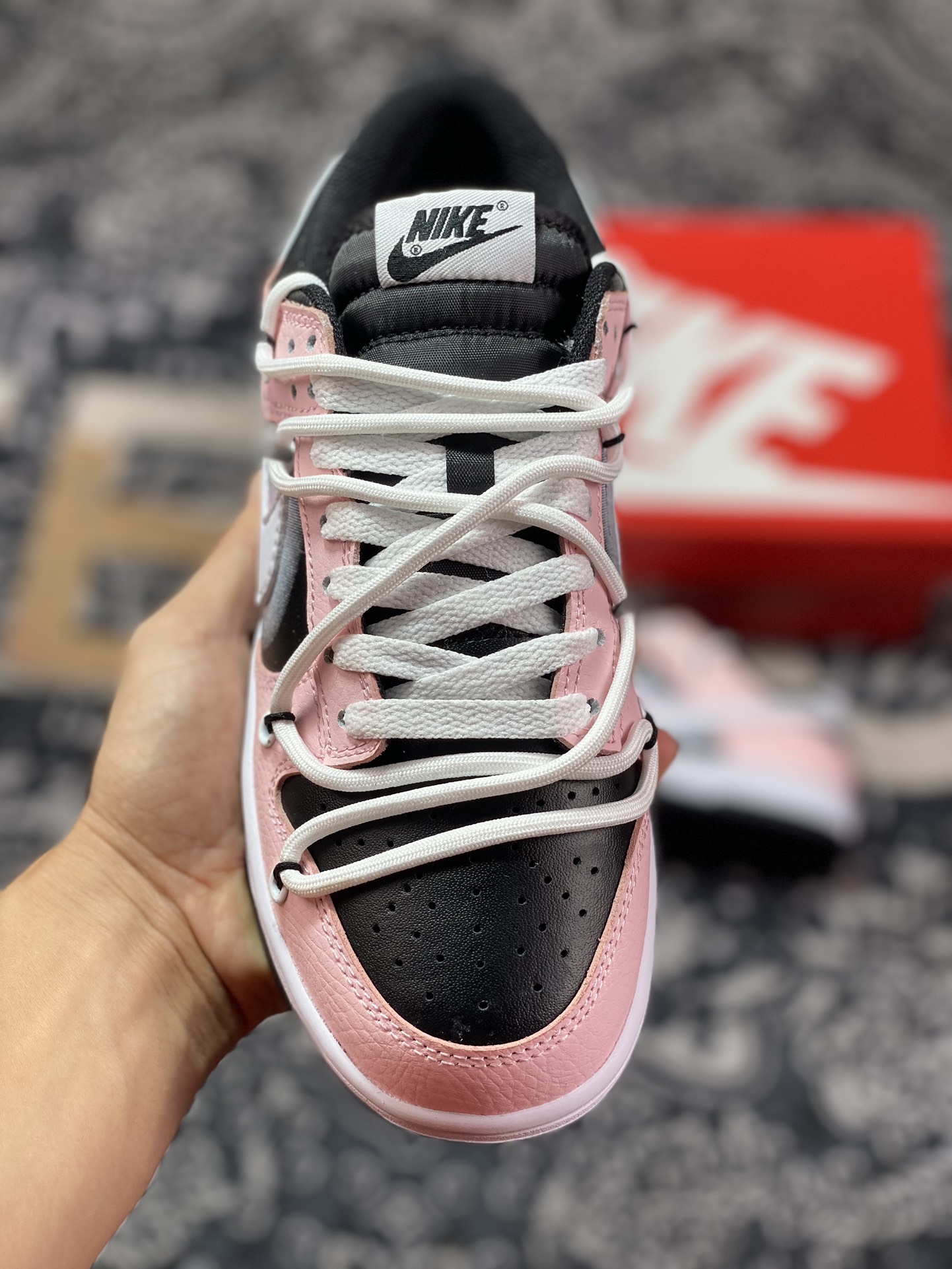 NIKE SB Dunk Low Reverse Barbie Black Pink FD1232-001