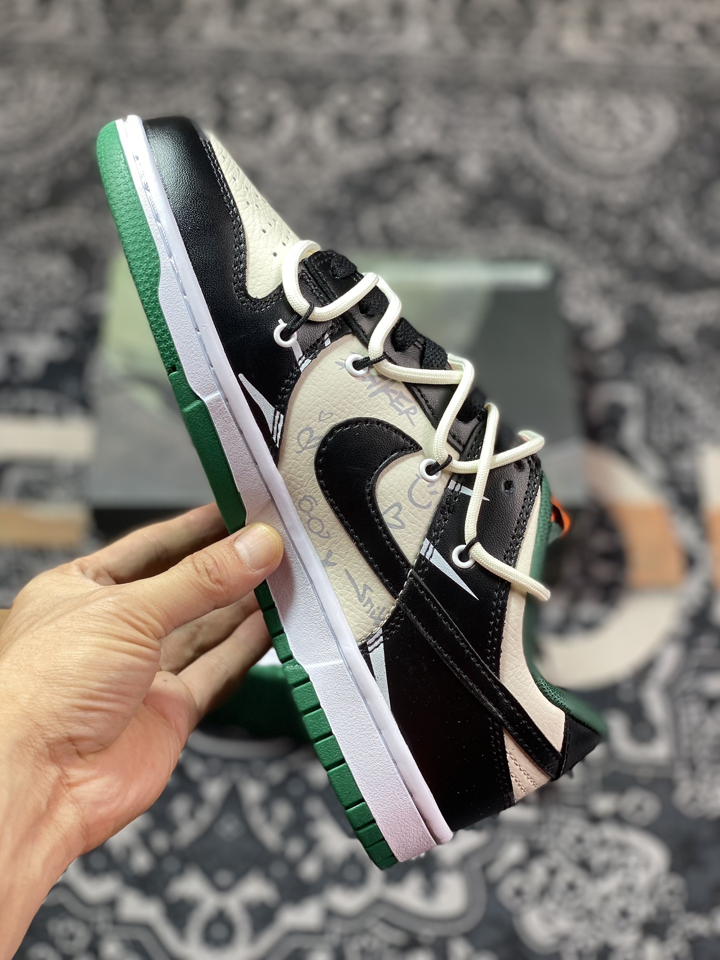 Nike SB Dunk Low Beige Black Green DD1391-300