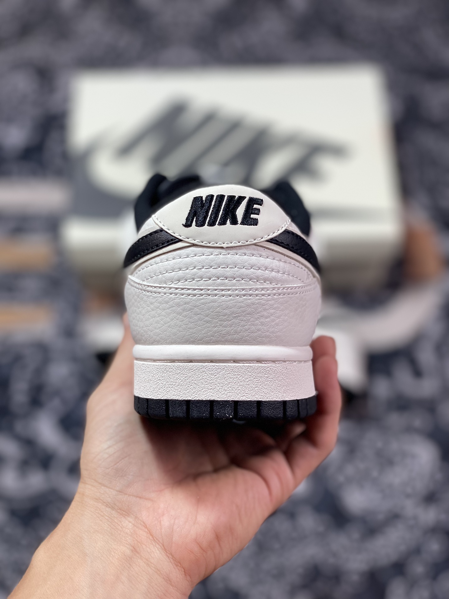 NK Dunk Low Retro ”DIY High-end Customization” Lightning Joint Beige Black XD1688-015