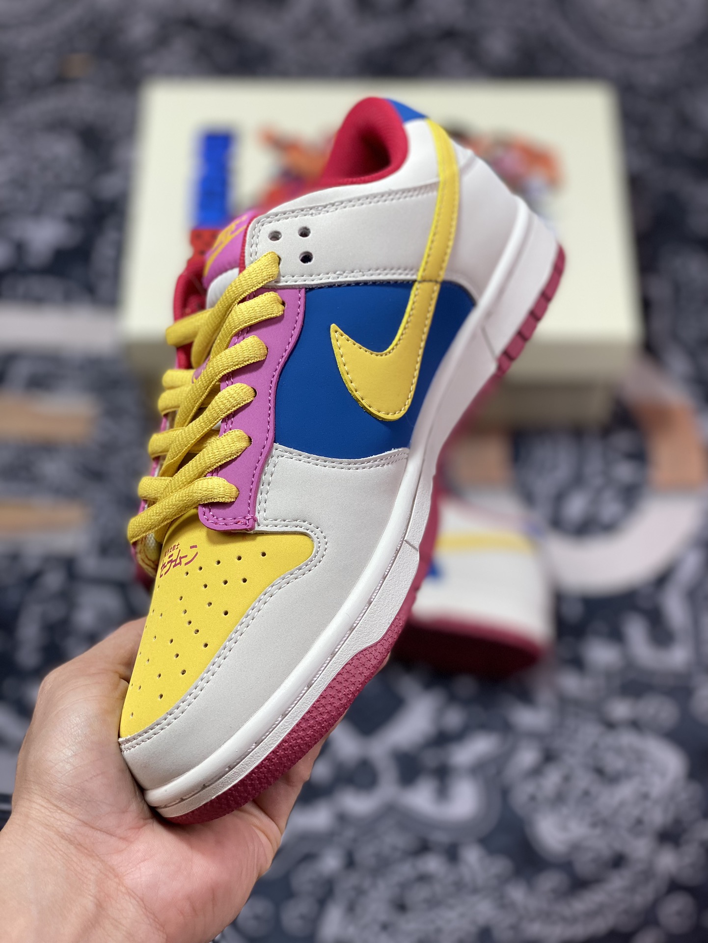 Nike SB Dunk Low ”Sailor Moon” dunk series low-top casual sports skateboard shoes ”beige pink yellow blue sailor moon” GP1255-026