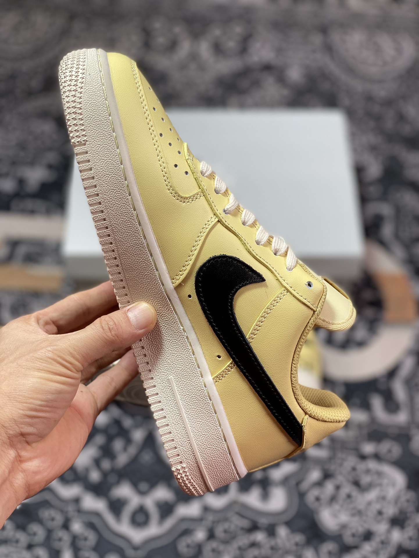 Nike Air Force 1'07 Low ”Porsche 911” Air Force One low-top sneakers ”Vintage Beige Porsche No. 71 Paint” CW2288-111