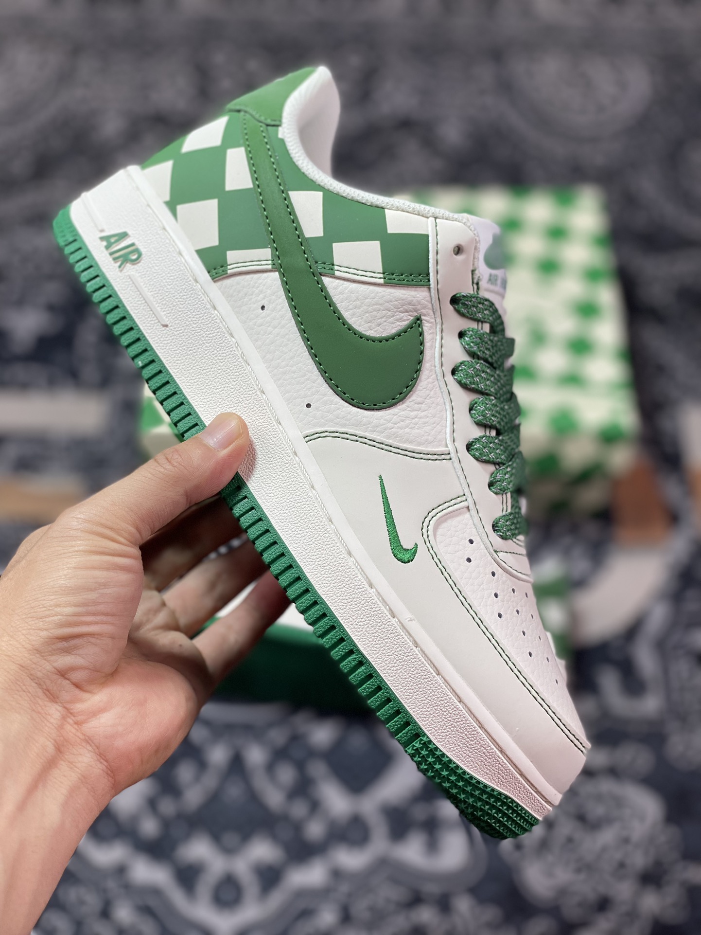 Air Force 1'07 Low White Green Plaid GZ5688-011