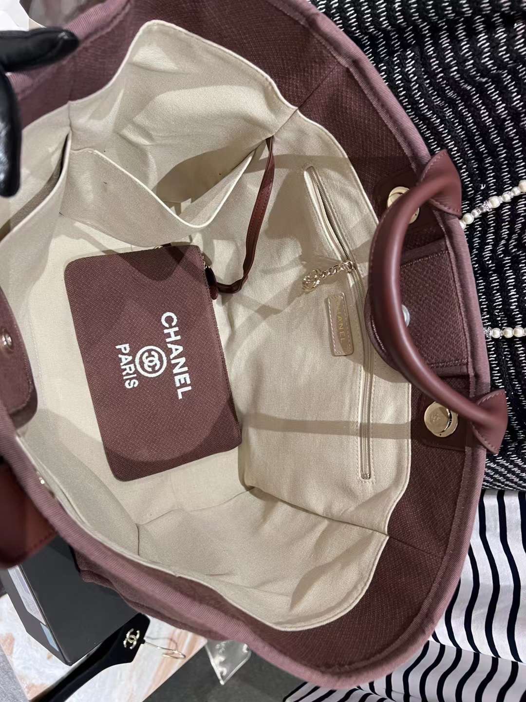 Chanel 23A beach bag