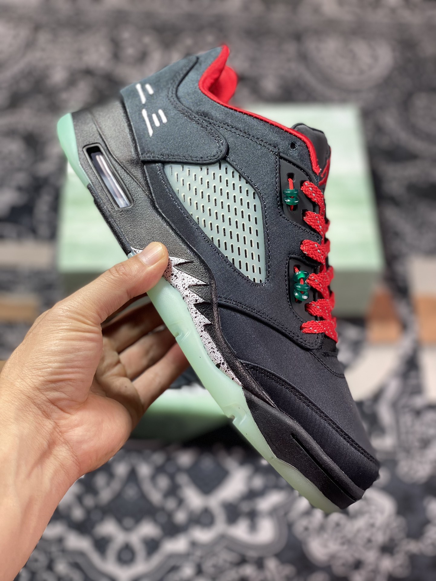 Clot x Air Jordan 5 Retro Low ”CNY” AJ5 Jordan 5 Chinese New Year Black Red Silk Emerald Luminous Tear DM4640-036