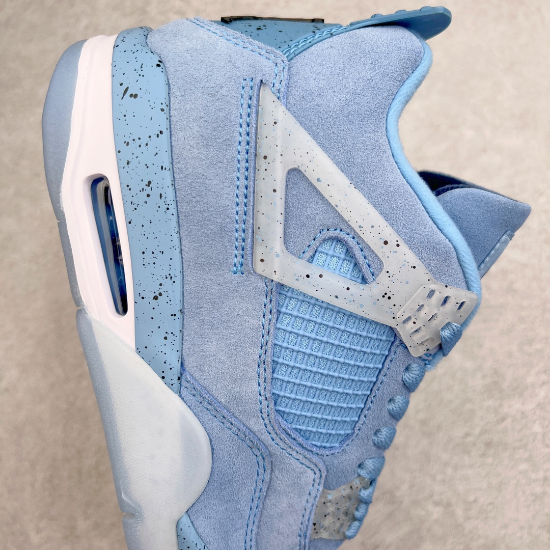 图片[6]-💰130 ＃PB版 福利特价‼Air Jordan AJ4 Retro PE 北卡蓝 HO12MNJDLS247 耗时半年巨作 40余配色陆续出货 全套原纸板楦头开发 调试30余版 确保原汁原味完美呈现四代版型 一比一鞋头弧度高度趴度鞋身弧度 此版本只针对中端市场 皮料材质有所更替 其他数据细节工艺流程均保持公司一致 细节品控鞋型随意秒杀市面3XX 4XX 原厂TPU网格鞋带扣 正确内里网布 菱角分明不变形无多余毛边 柔软性质感一致于原鞋 原厂织唛标 原厂飞人电绣工艺 独家绑鞋带手法 印刷中底布 四线拉帮 米色美纹纸贴合固定 进口港宝加持 后跟自然饱满 全鞋荧光划线卡点 追求极致完美 每一双都是工艺品 多重QC质检 超越公司货的品控标准 实实在在的免检产品 尺码：40 40.5 41 42 42.5 43 44 44.5 45 46 47.5 编码：by2936000-运动鞋