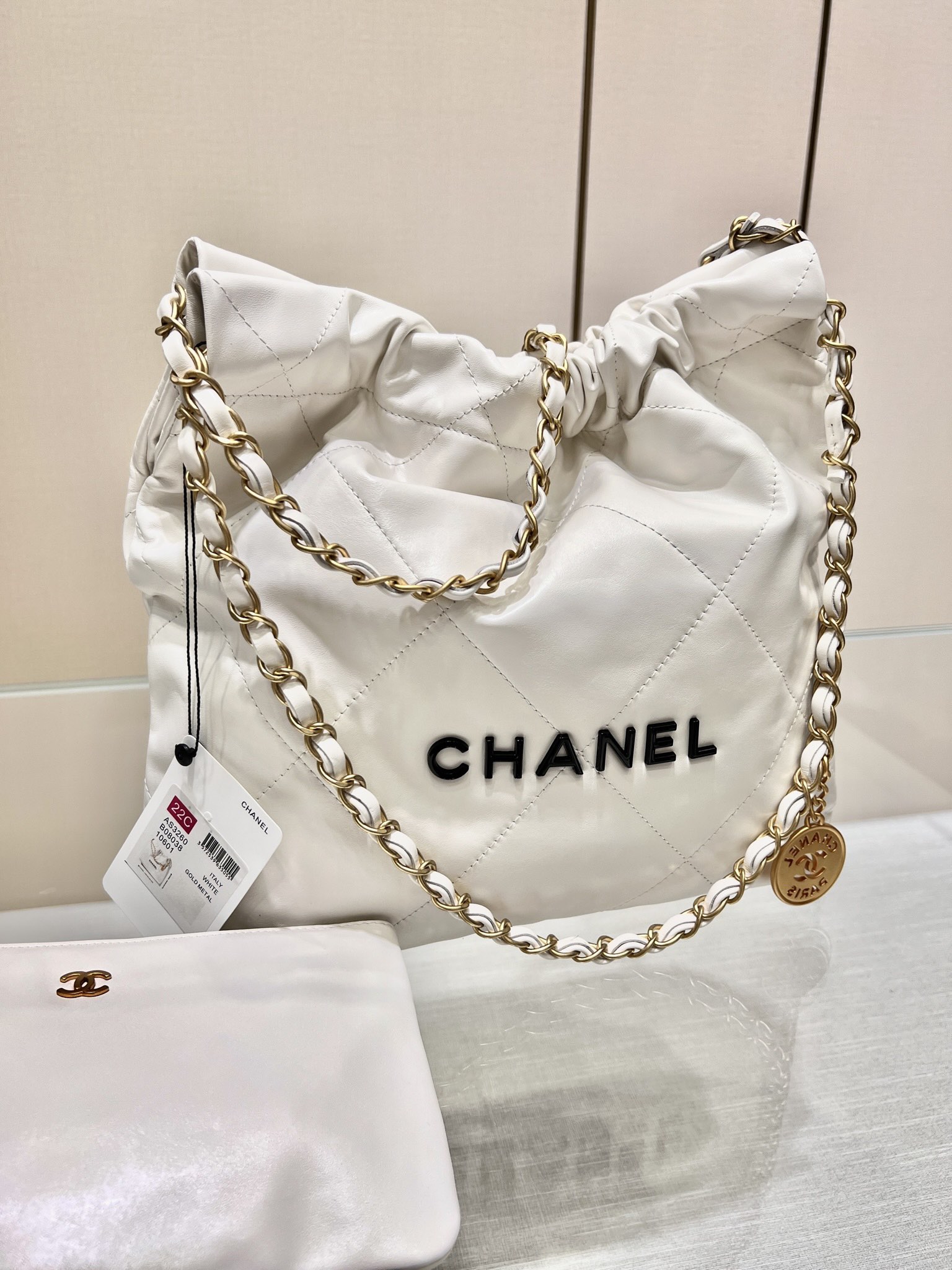 Chanel Borse Borsette Nero Bianco Openwork Pelle di vitello bovina Vintage