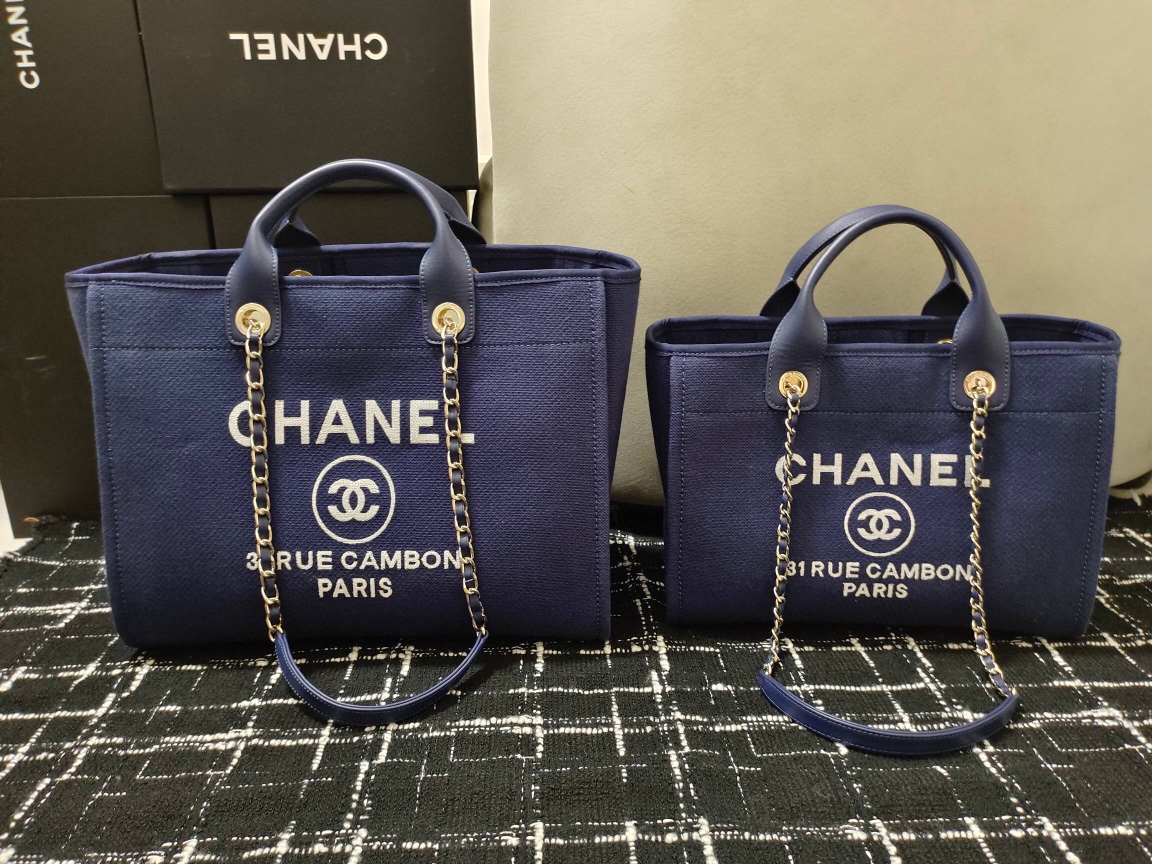 Chanel Xiaoxiang 23b Beach BagNew Blue Large size 38cm Small size 32cm