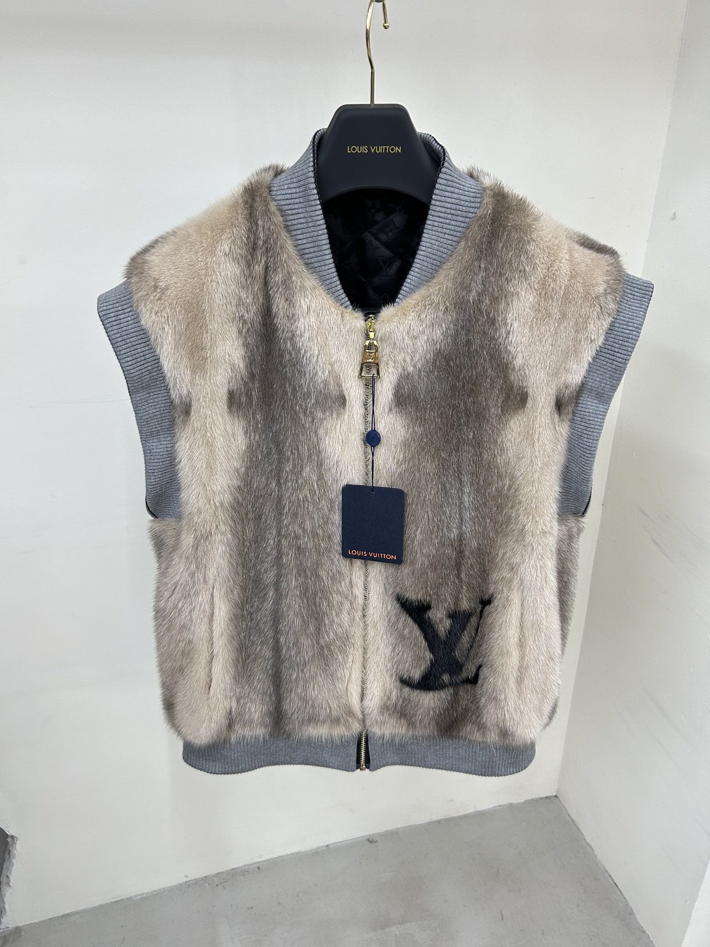 Louis Vuitton Clothing Waistcoat Unisex Fall/Winter Collection Fashion