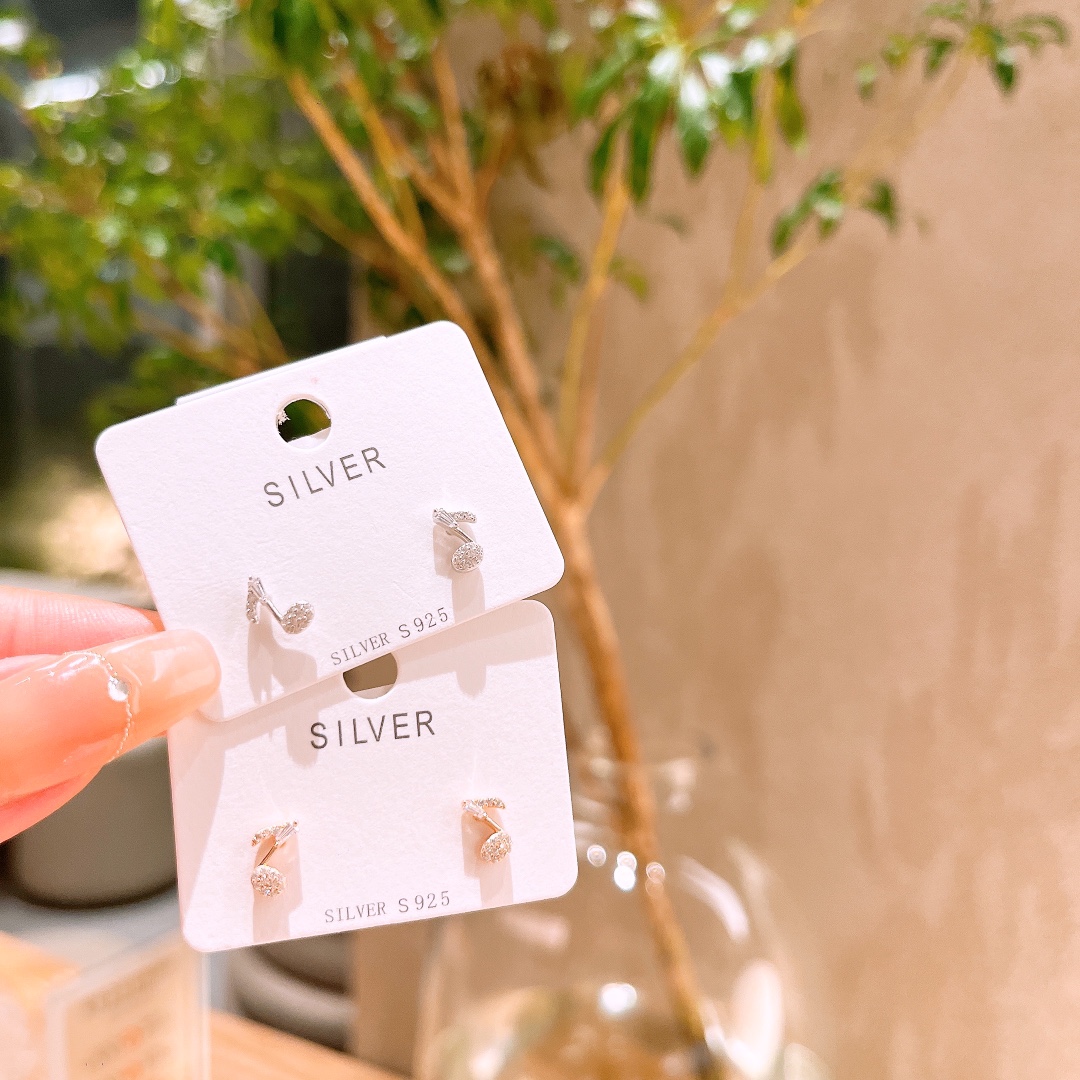 Fine Silver Earrings Sweet & Cool Travel Gold