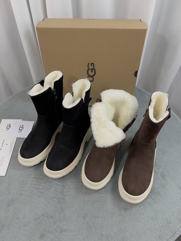 UGG Snow Boots Black Coffee Color Cowhide Frosted Sheepskin Wool Winter Collection