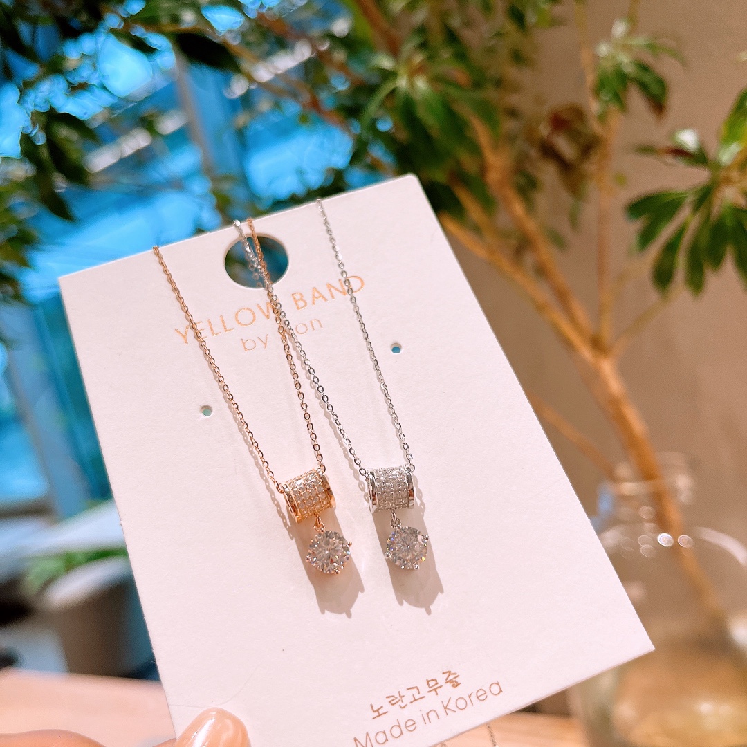 High Polish Silver Moissanite Necklace Light Luxury Gift for Her Gold