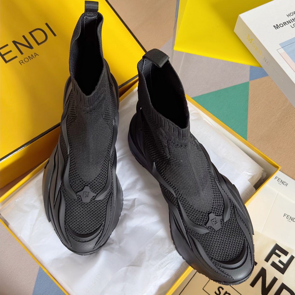 Fendi Zapatos Zapatillas deportivas Impresión Universal para hombres y mujeres Mujeres Hombres Tejido Caucho Tpu Pantalones deportivos