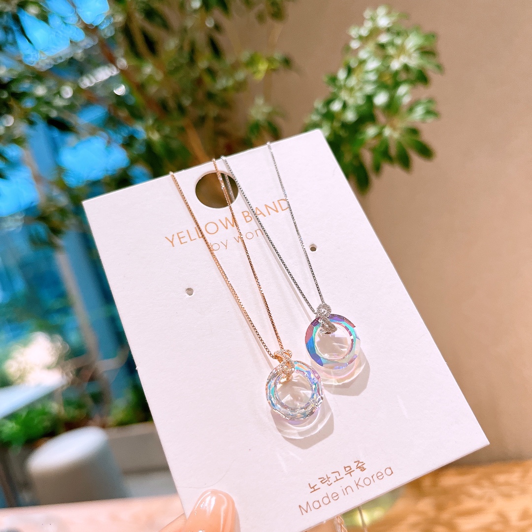 Solid Silver Necklace Ethereal Workplace Gold