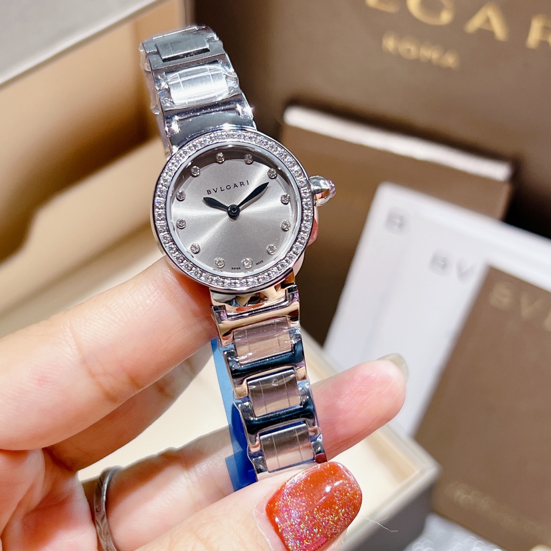 Bvlgari Bvlgari Bvlgari Mini Silver case and bracelet, silver dial, diamond bezel 26mm Women's Quartz