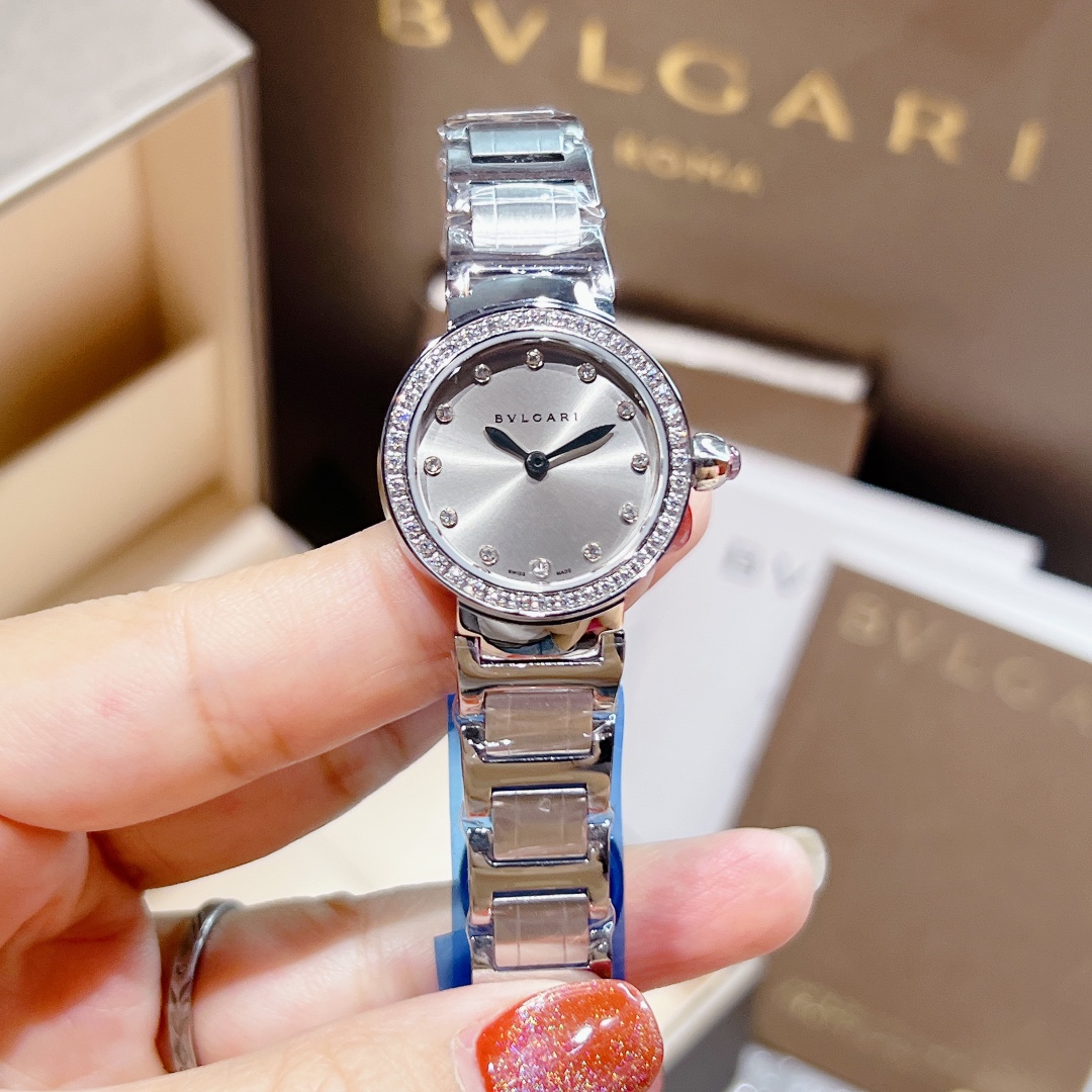 Bvlgari Bvlgari Bvlgari Mini Silver case and bracelet, silver dial, diamond bezel 26mm Women's Quartz
