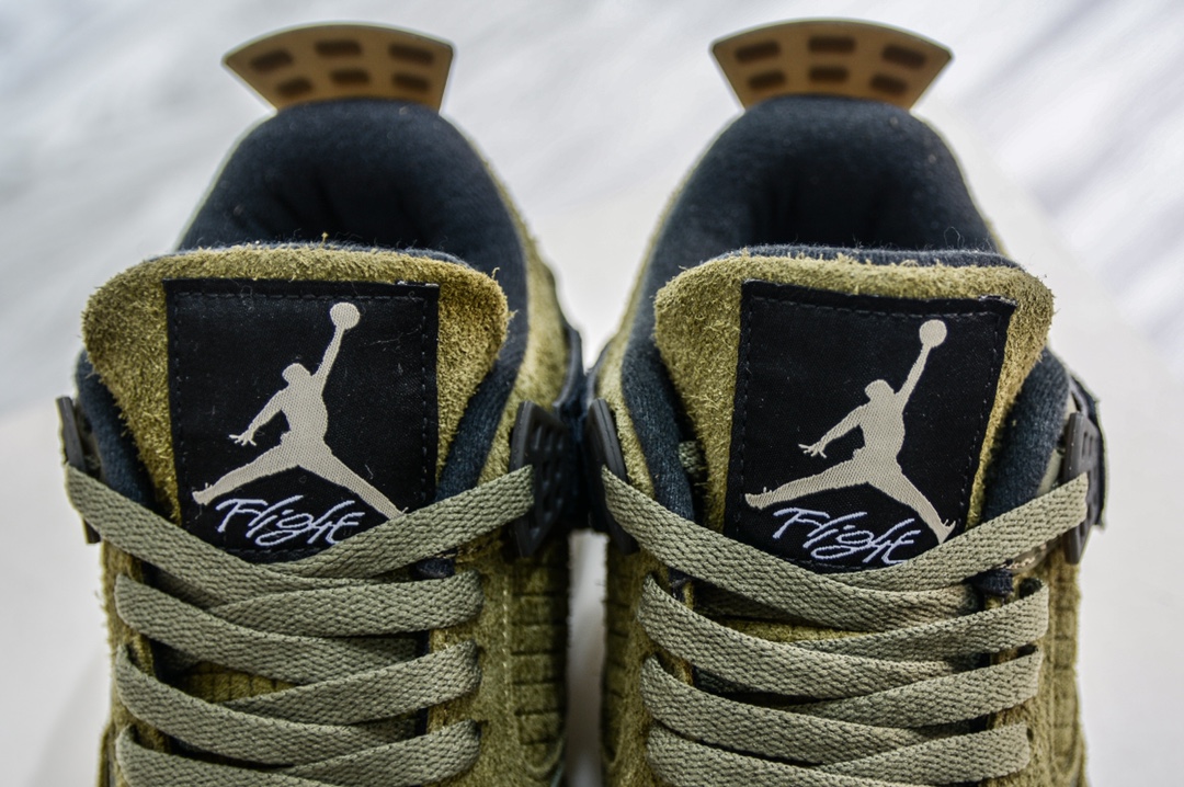 Air Jordan 4 Retro ”Olive Canvas” Army Green Suede FB9927-200