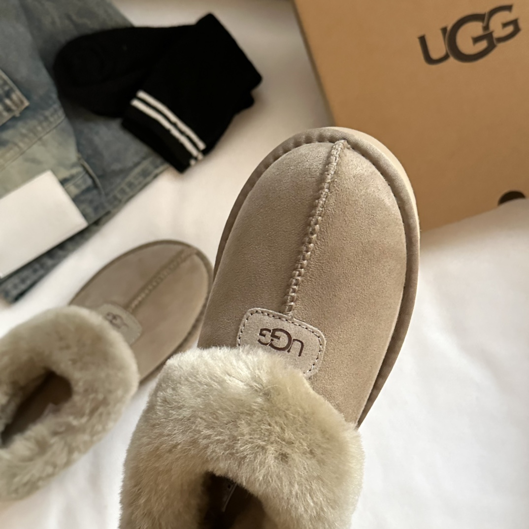 #ugg厚底 塔次特 一双雪地靴 一秒秋冬氛围感来了〰️ 超模们的选择 极简〰️每天都要温暖又时髦 隆丰