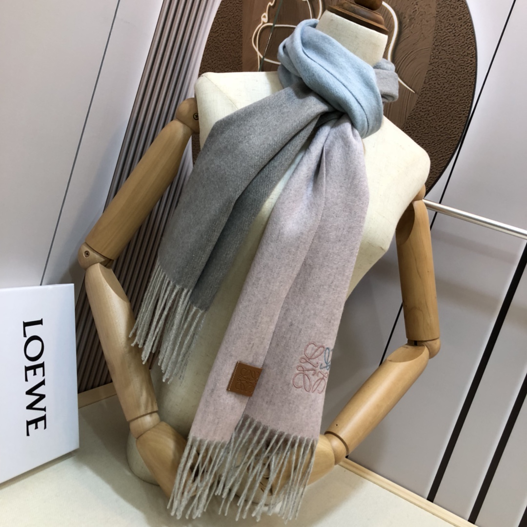 LOEWE罗意威渐变围巾