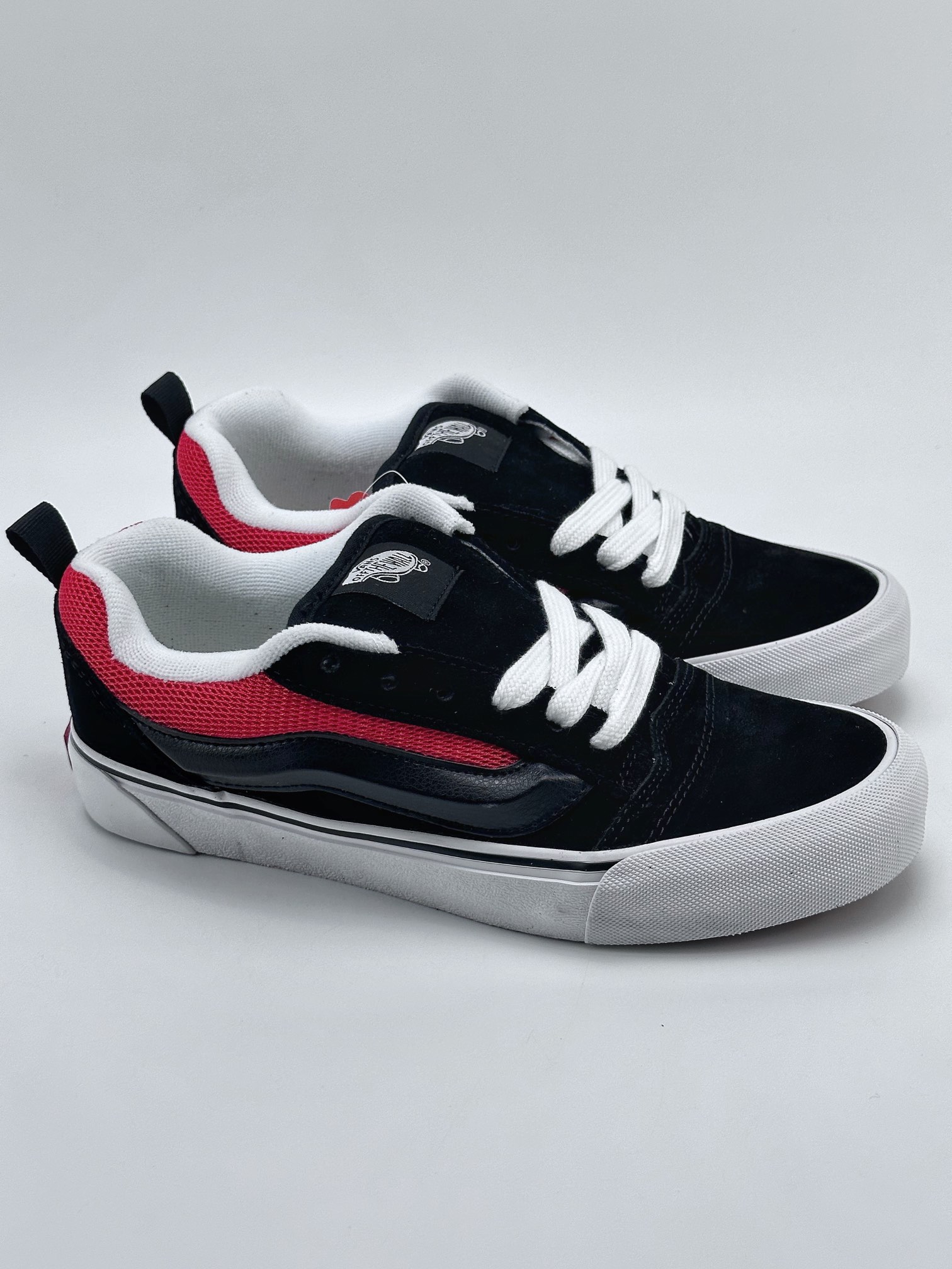 Vans Knu-Skool VR3 LX Sneakers