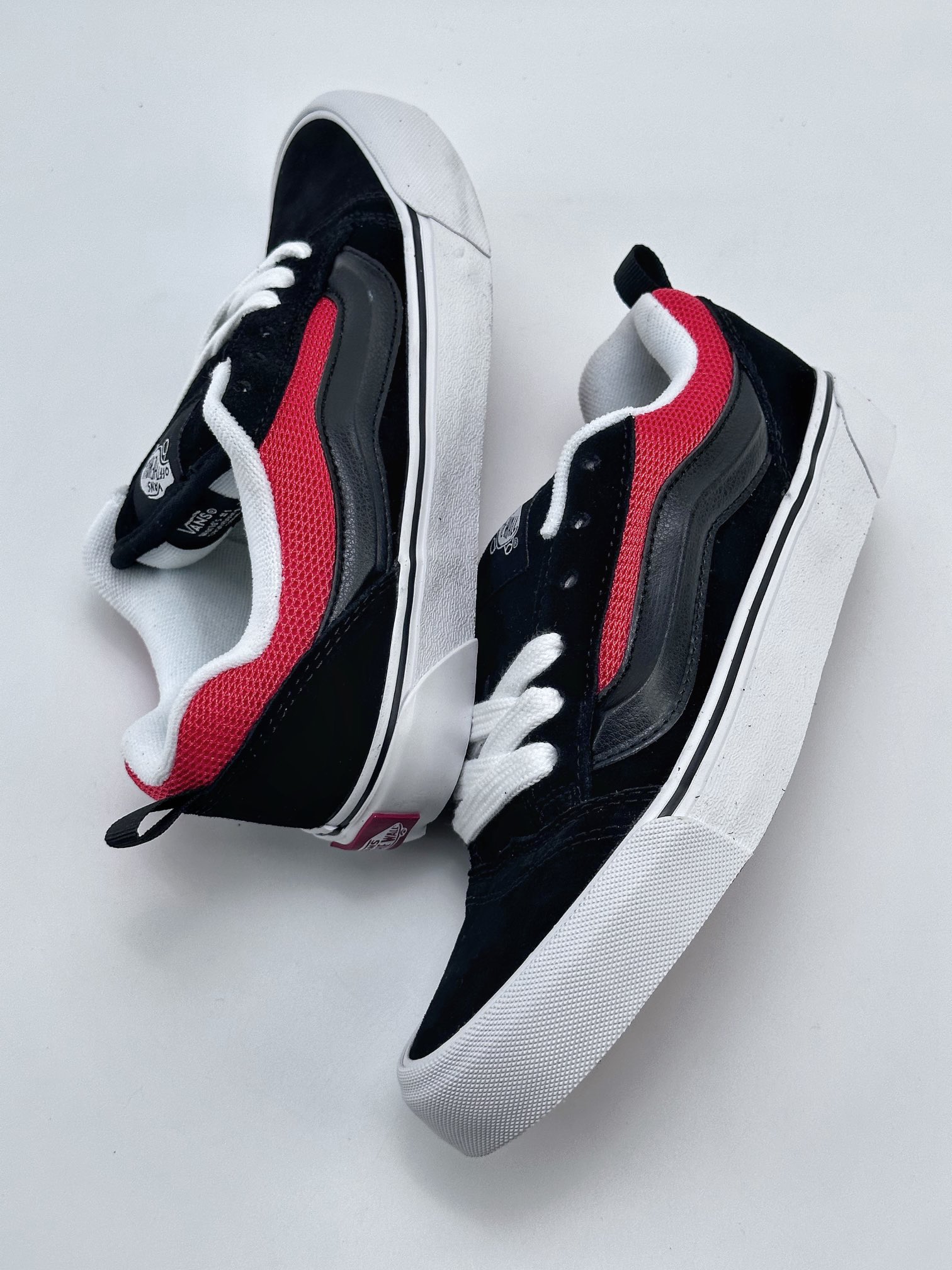 Vans Knu-Skool VR3 LX Sneakers