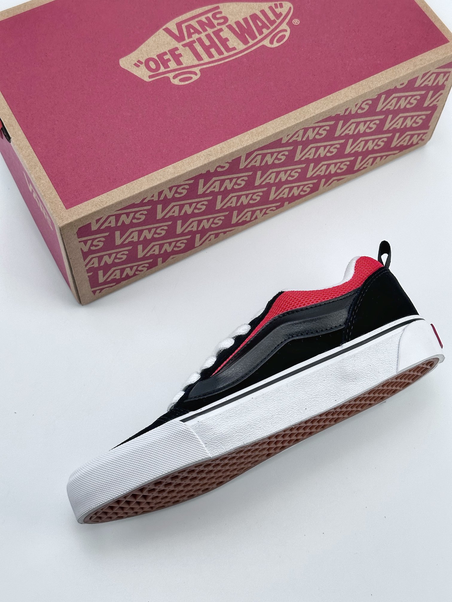 Vans Knu-Skool VR3 LX Sneakers