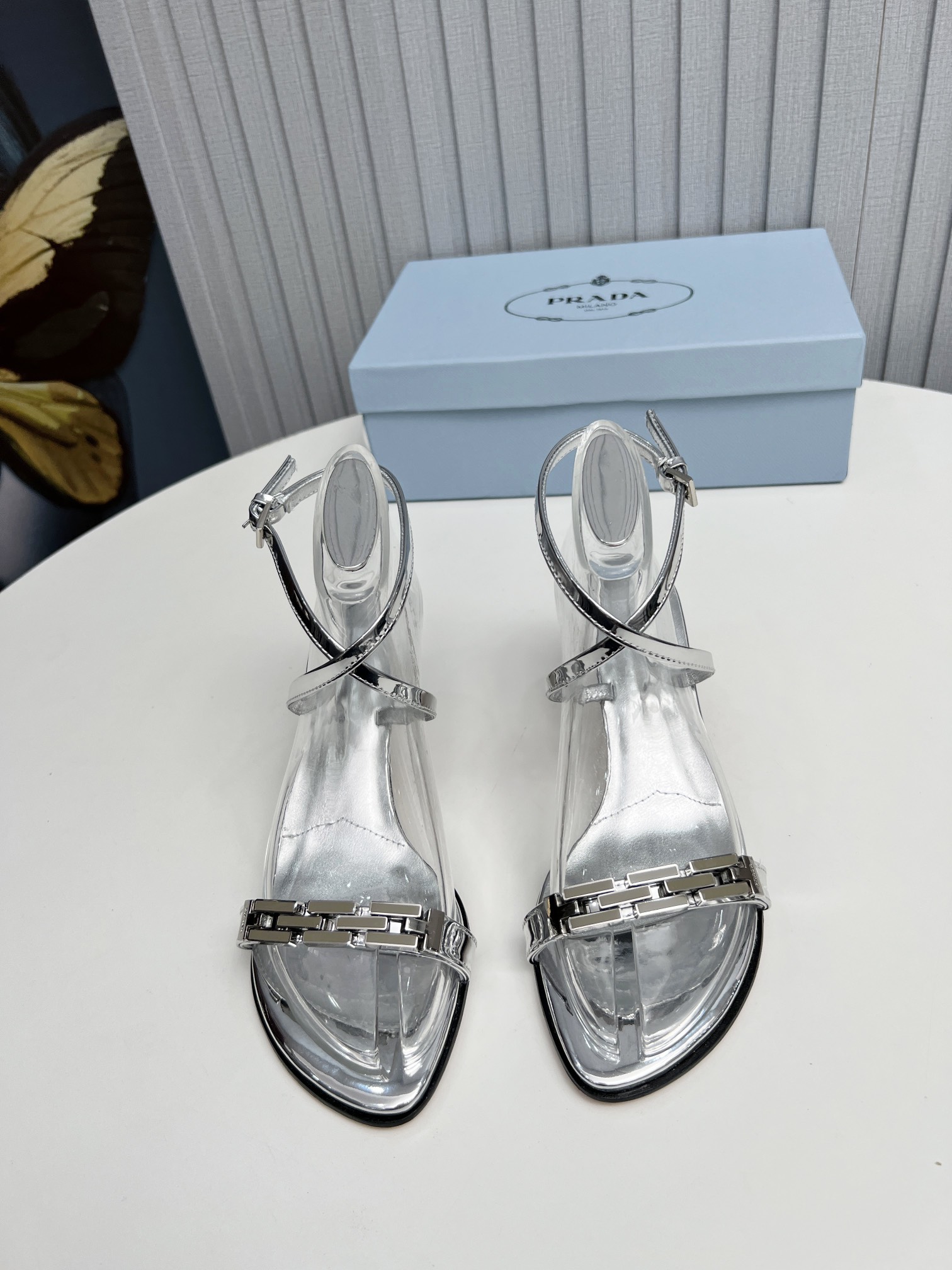fábrica 2023 SSS relanza las nuevas botas largas y cortas de Prada, sandalias zapatos individuales, 