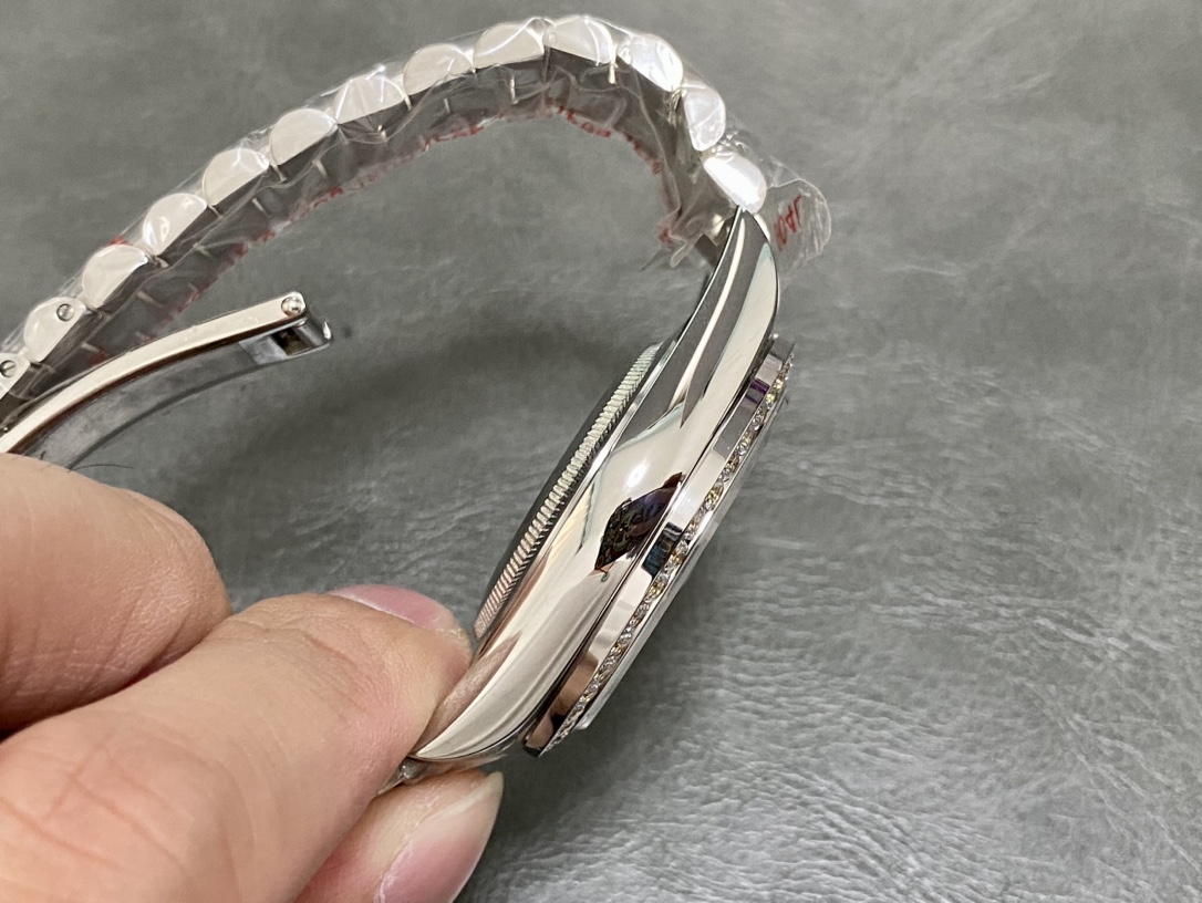 SK厂 劳力士Rolex 双历 星期日志型 40mm オートマチック腕時計