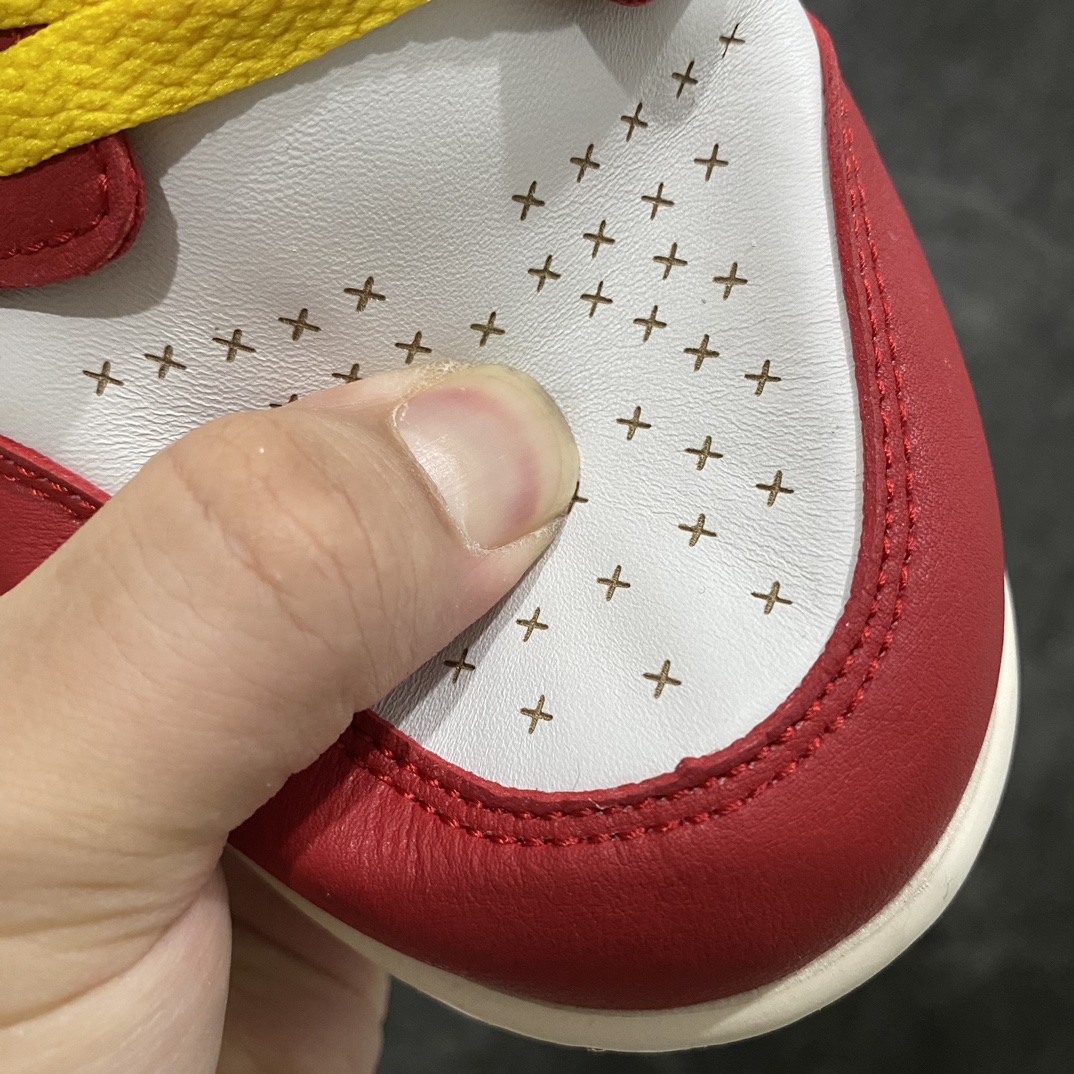 图片[3]-【纯原版】Teyana Taylor xJordan Air Jordan1荆棘玫瑰n唯一可媲美原版n全鞋电脑针车 精确间距匹配国内顶级头层皮料订染 用料绝不含糊飞翼3D高频深度立体 全方位比对原鞋n皮料全程玻璃冲刀 冲裁 清洁度完美工艺方面漏斗收腰 底线拉帮 LOGO立体 小到针眼排布 载片对称 冲孔效果 鞋标规范 鞋垫背胶等等 官方货号：FJ0604 601 Size：36 36.5 37.5 38 38.5 39 40 40.5 41.5 42 42.5 43 44 45-莆田鞋批发中心