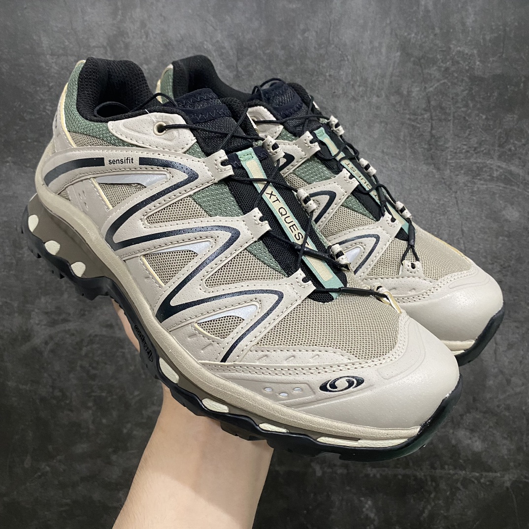 【绿x版】Salomon XT-QUEST ADV萨洛蒙情侣款户外机能鞋 卡其色n解构经典户外产品 将初代XT 系列越野鞋面与重装徒步QUSET 4D中底融合呈现全新产品 鞋面拥有“SENSIFIT  QUICKLACE ”双重组合  搭载 代表性的 4D ADVENCED CHASSIS 鞋底底盘 具备稳定 抓地  防护的综合特性SIZE：36 36.5 37.5 38 38.5 39 40 40.5 41 42 42.5 43 44 44.5 45 46.5-莆田鞋批发中心