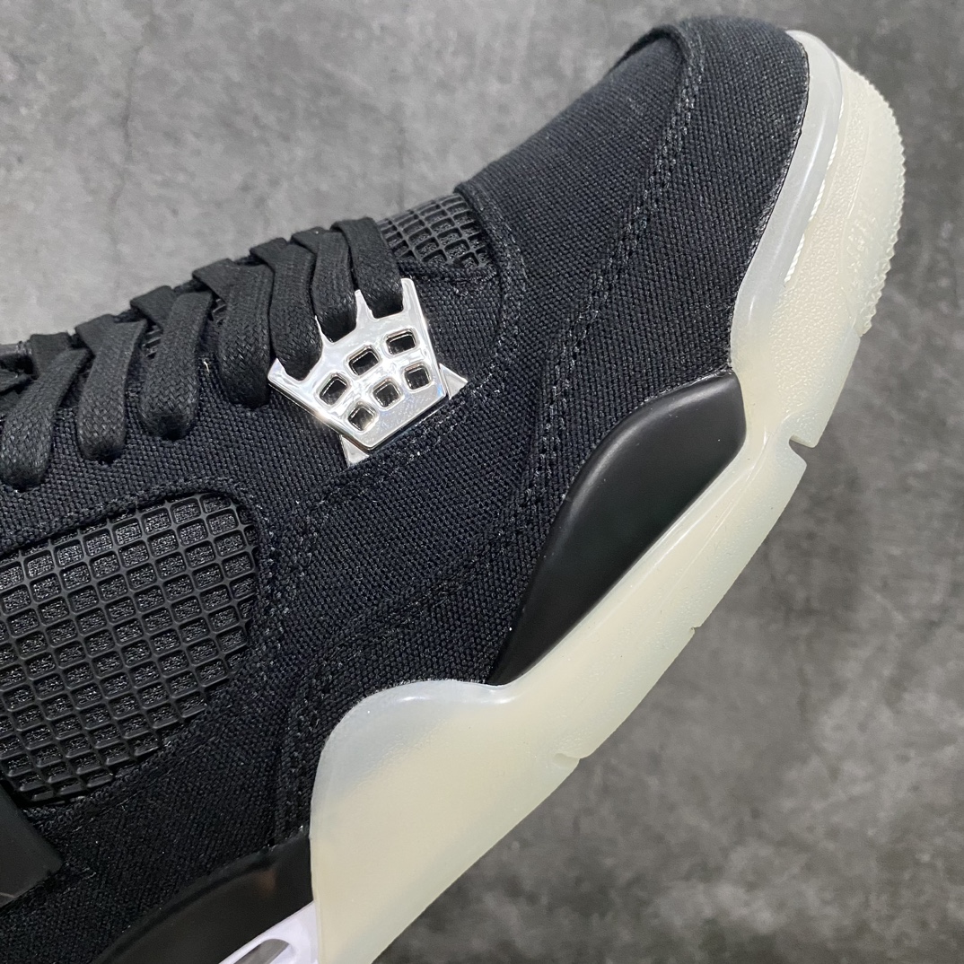 图片[6]-【PB版本】Air Jordan 4 Retro x Eminem 阿姆亲友限定 黑色帆布水晶大底 正确鞋型 定制头层皮料 正确侧边tpu材料卡色 市面正确鞋舌标 网格不打皱 正确鞋垫 全新底模 原装气垫立体LOGO 随意对比正品细节货号:AJ4-582314 尺码:40 40.5 41 42 42.5 43 44 44.5 45 46 47.5 48.5-莆田鞋批发中心