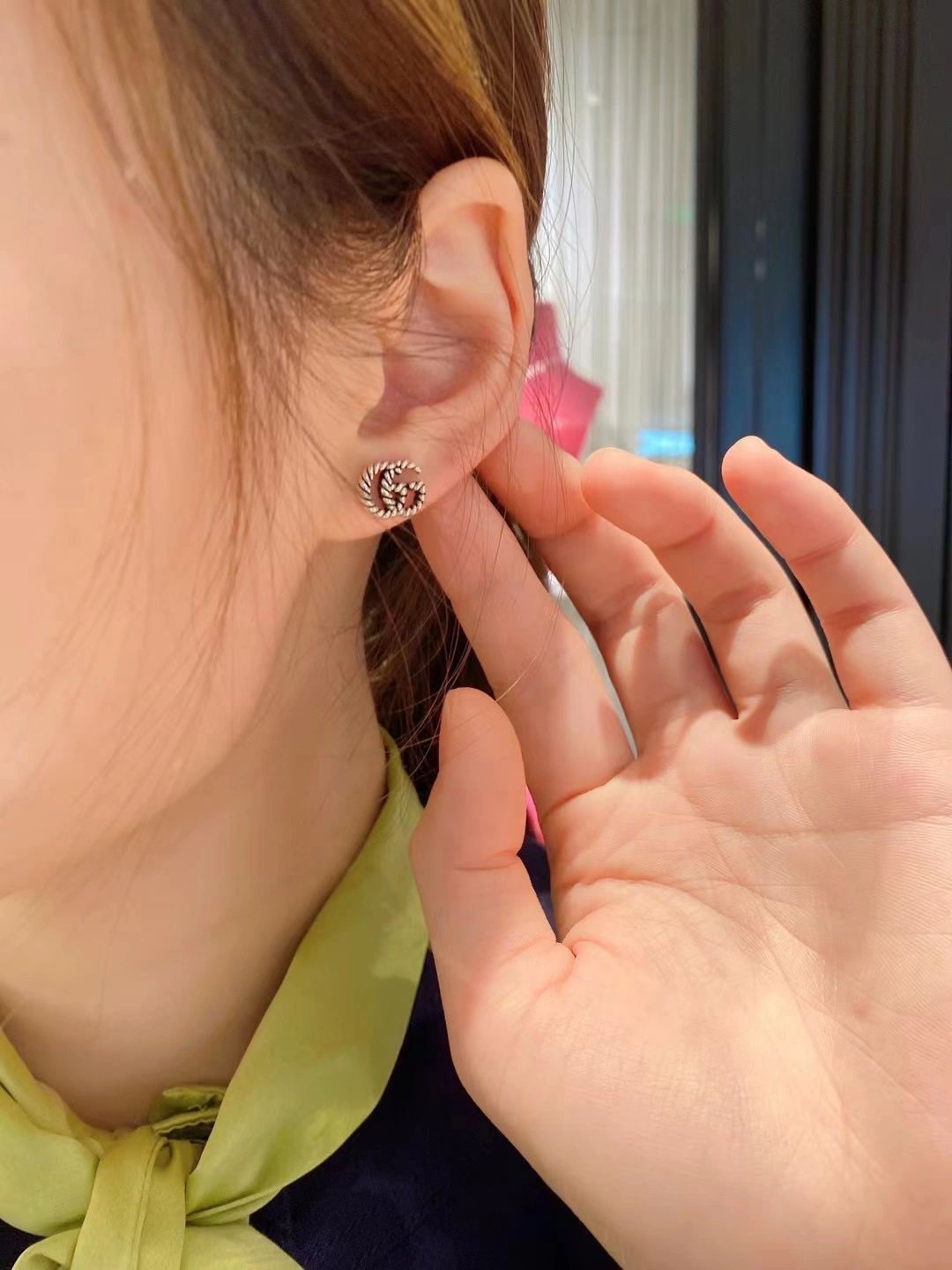 NO:102886,Gucci earrings ♀ Send a wave of ear studs on the ear pictures, Gucci earrings, gucci19860909古驰耳钉♀给大家发一波耳钉上耳图,古驰耳钉,gucci,Jewelry