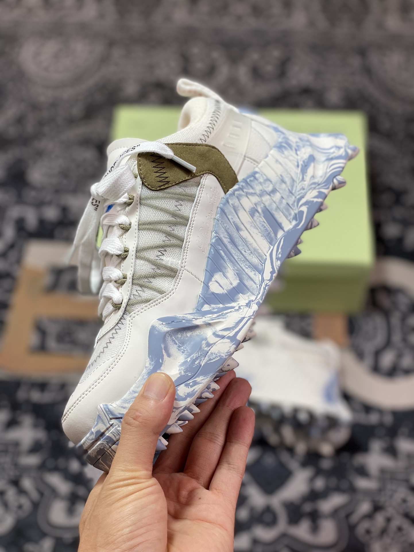 Off-White ODSY-1000 Chunky Arrow Low-top Sneakers ”White Blue Marble Blue” OMIA139S21FAB0010161