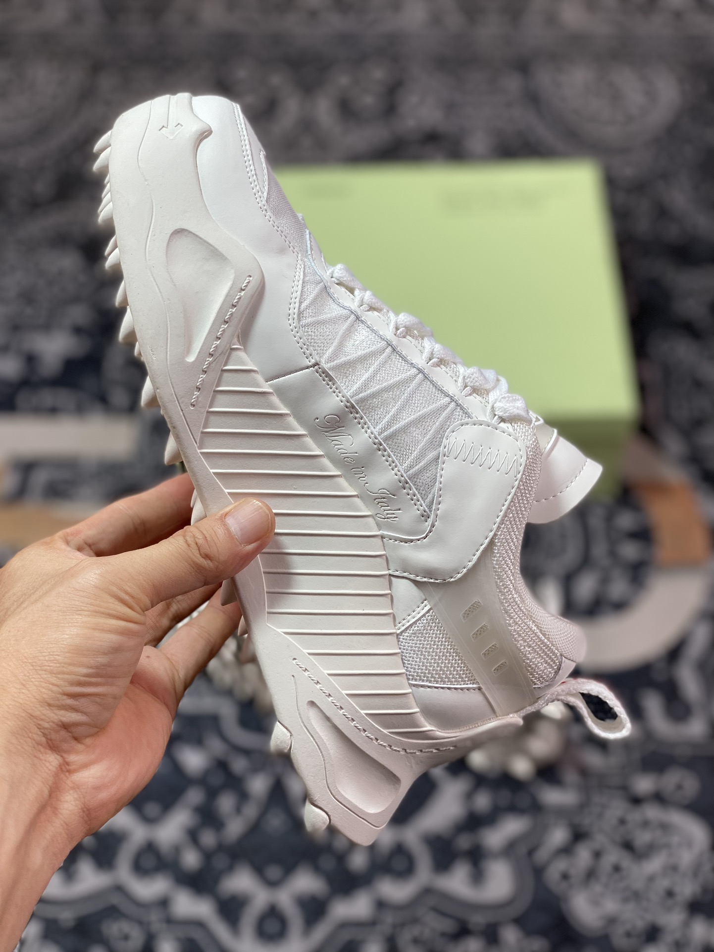 Off-White ODSY-1000 Chunky Arrow Low-top Heightened Sneakers ”All White” OMIA139F21FAB0020101