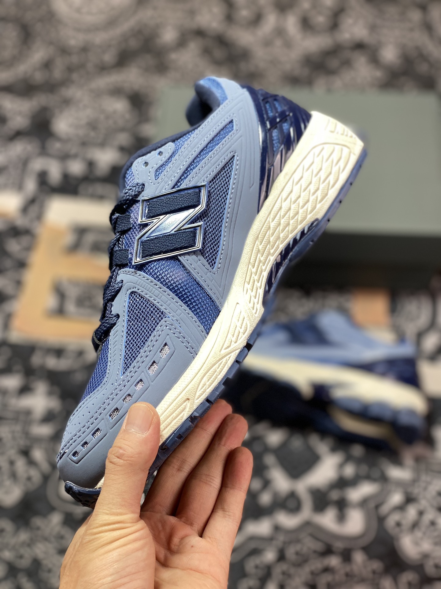 New Balance M1906R series retro dad style casual sports jogging shoes ”Frosted sapphire blue distressed” M1906RDN