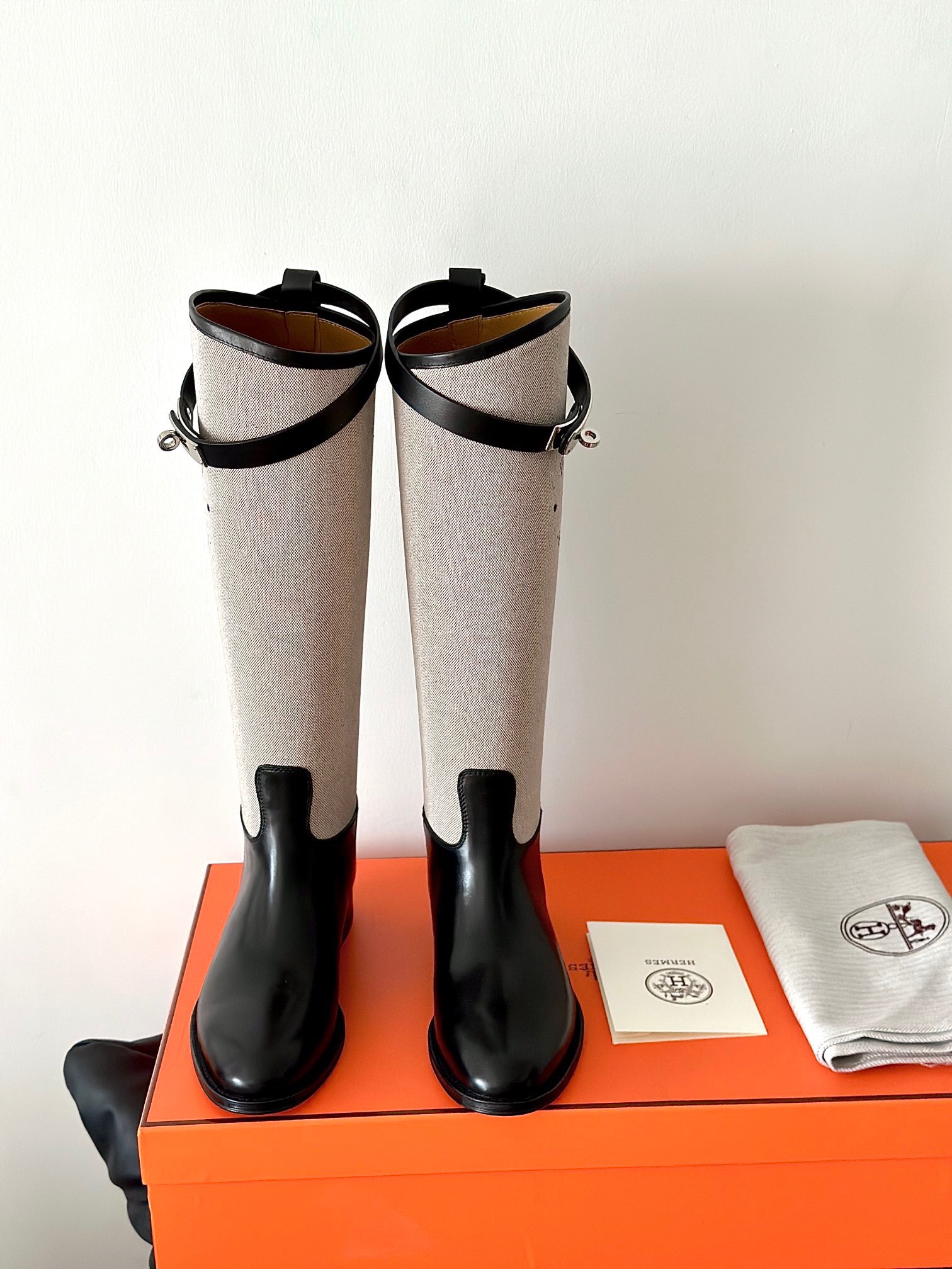 Hermès Haute Couture Classic Luxury Leather Shoe Loafer Shoes