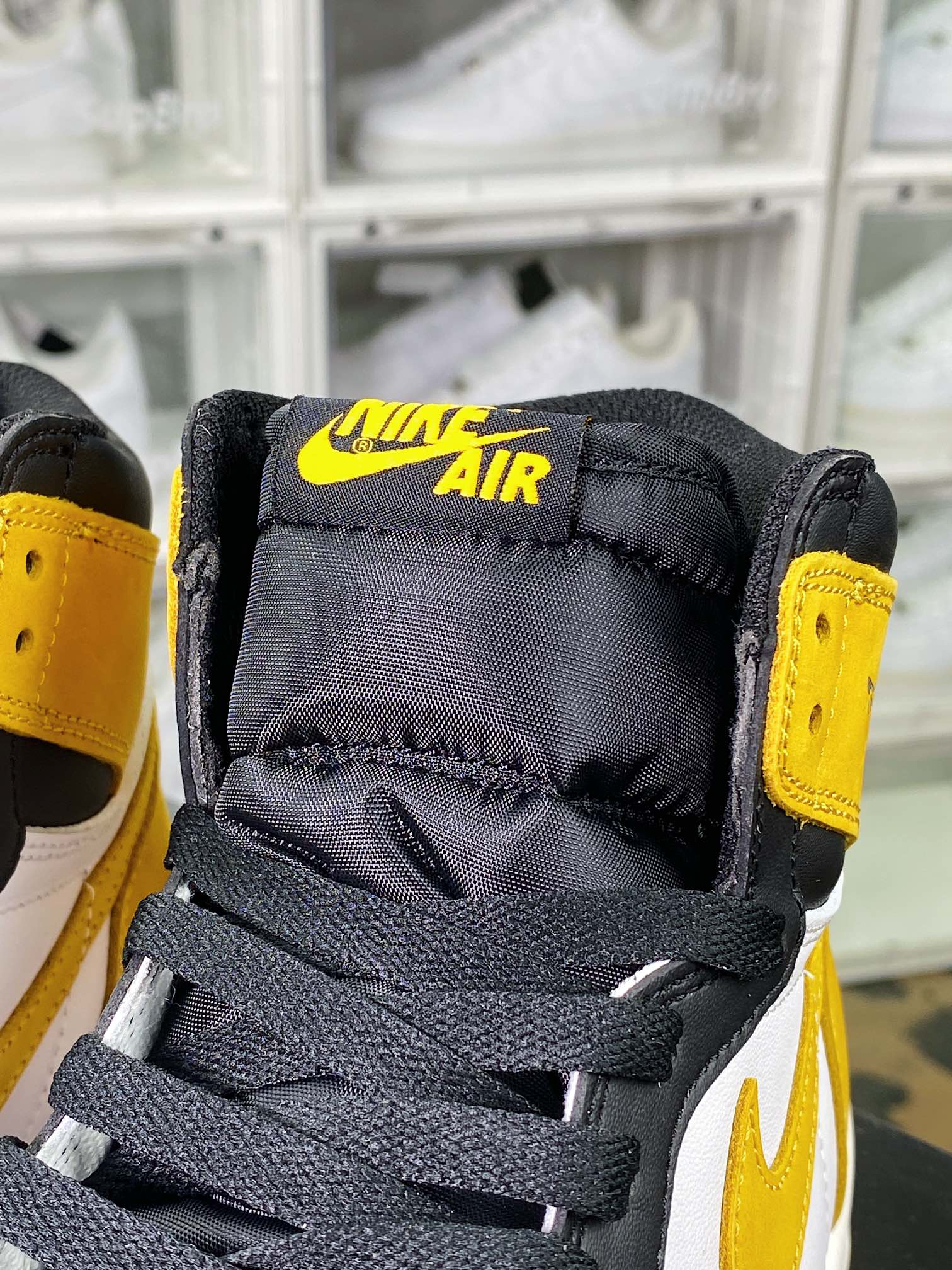 Air Jordan 1 Retro High OG ”Yellow Ochre MPV” AJ1 classic basketball shoes ”black and yellow toe white and yellow six crowns” 555088-109