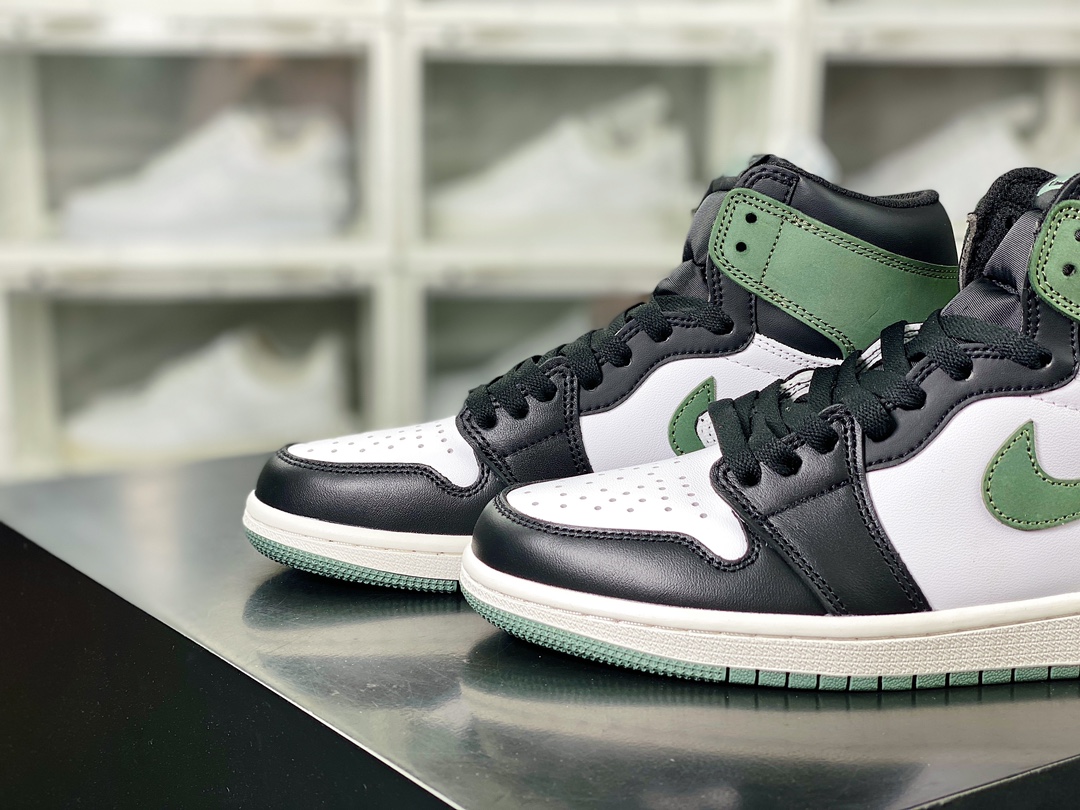 Air Jordan 1 Retro High OG ”ALL THOSE AWARDS” AJ1 classic basketball shoes ”Black Green Toe Suede Six Crowns” 555088-135