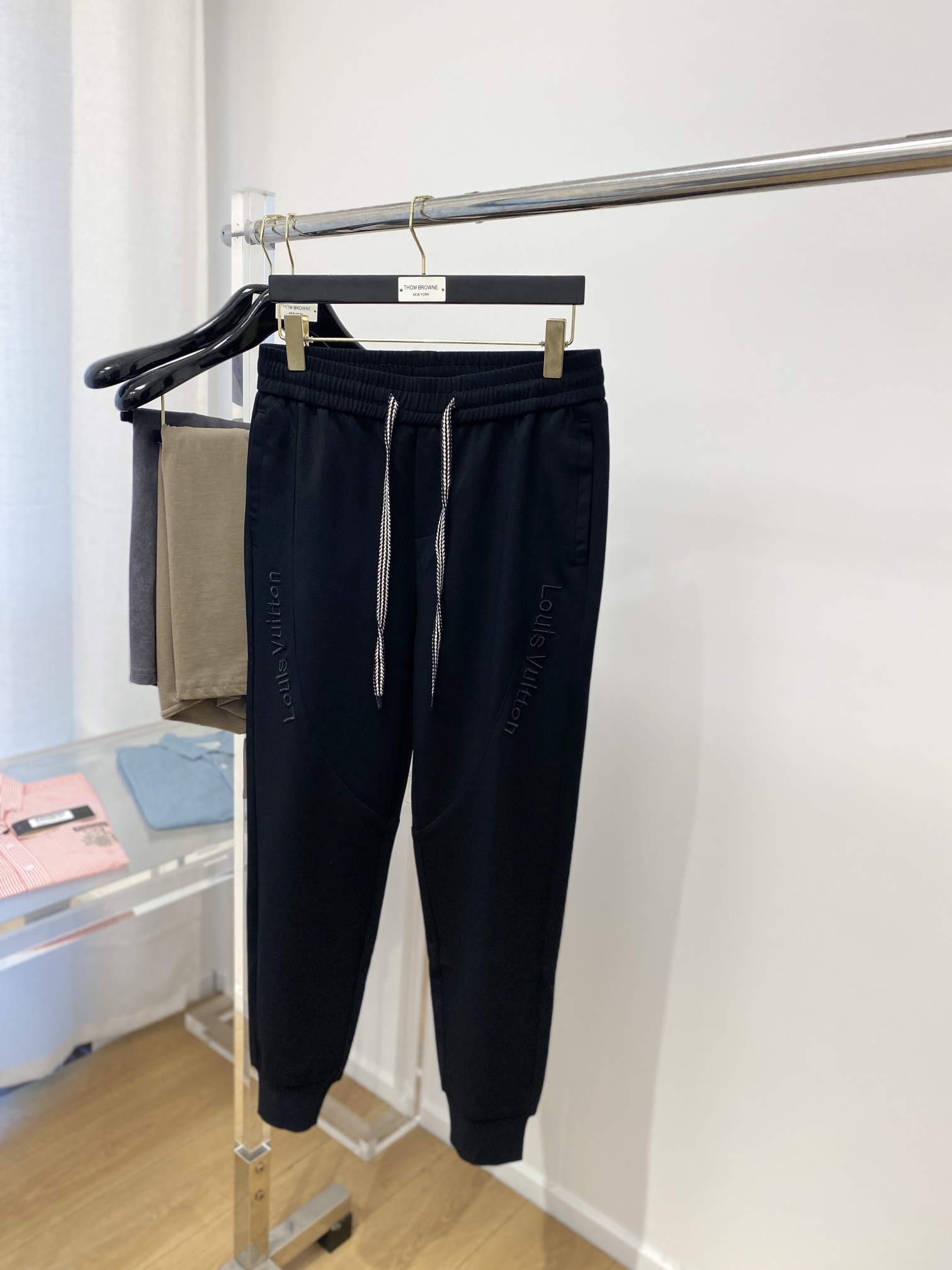 Louis Vuitton Clothing Pants & Trousers Fall/Winter Collection Casual