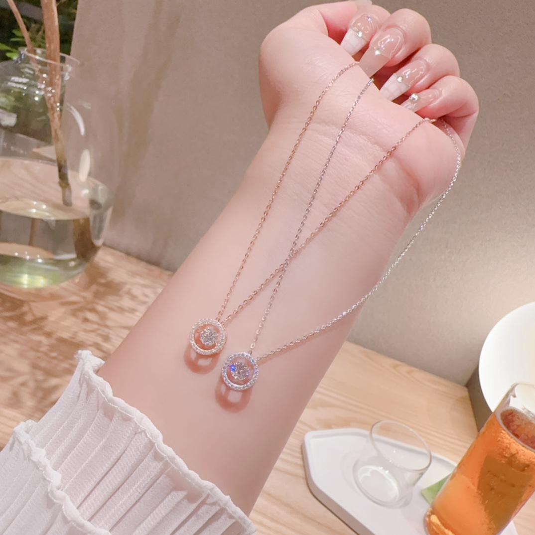 Hypoallergenic Silver Moissanite Necklace Soft Travel Silver