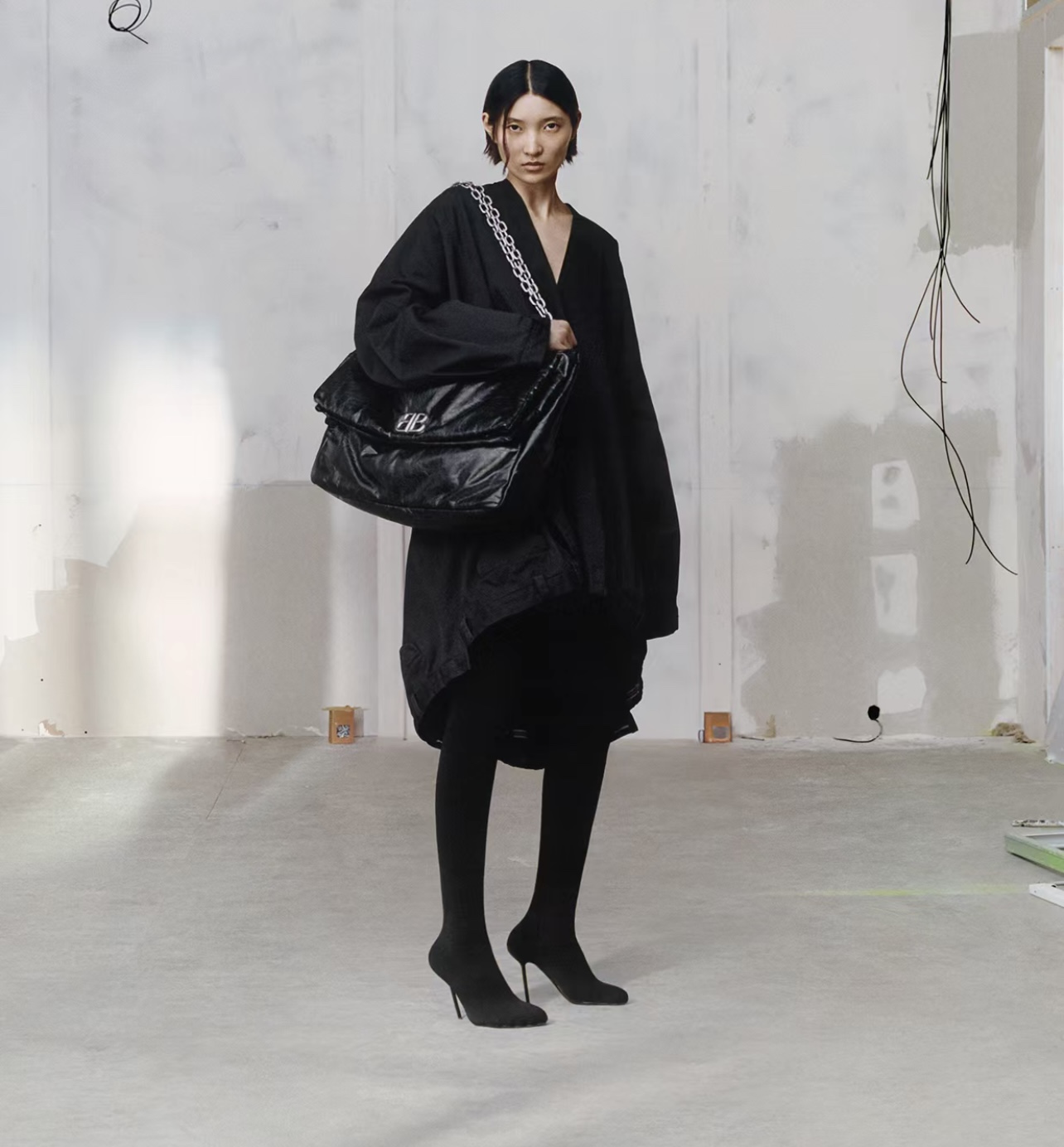 The large size really shouldnt be too stunning, okay?The upper body looks so handsome! ! Balenciaga Monacooriginal quilting series