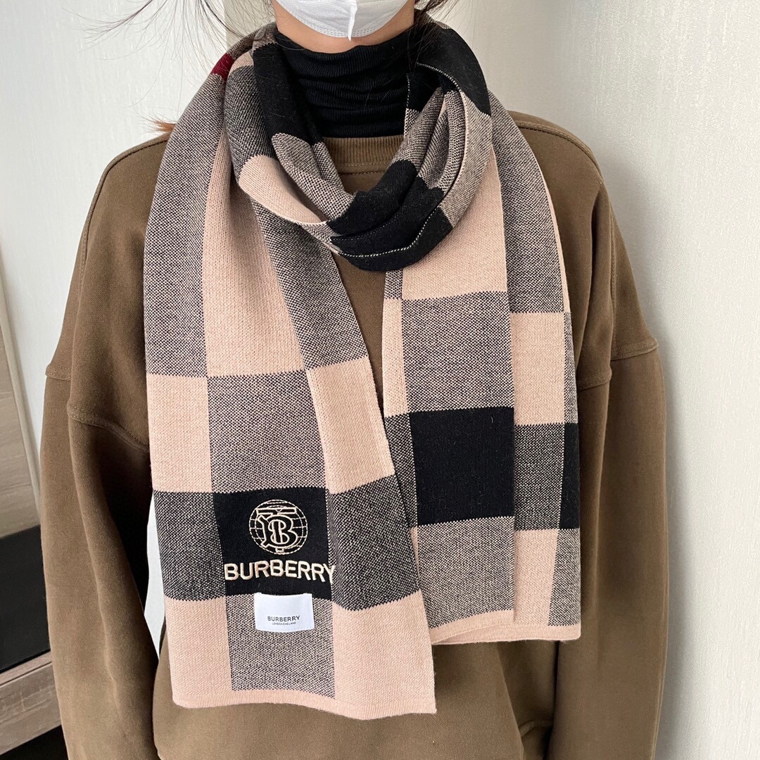 Burberry巴宝莉经典战马100%进口针织羊绒
