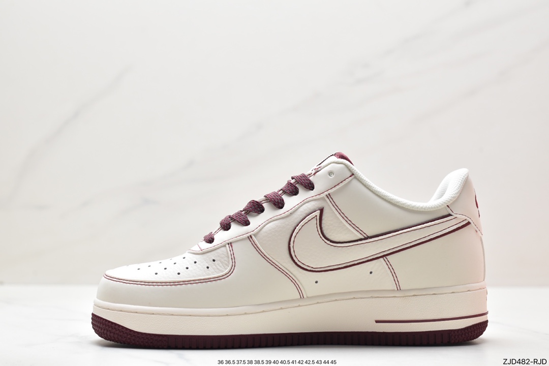 Air Force 1 '07 LV8 UN3699-022