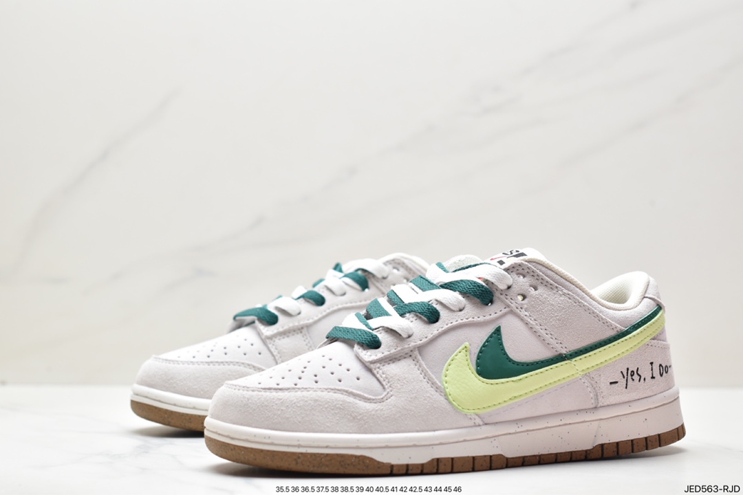 Nike Dunk Low SE “85” This Nike Dunk Low is made of suede DO9457-100