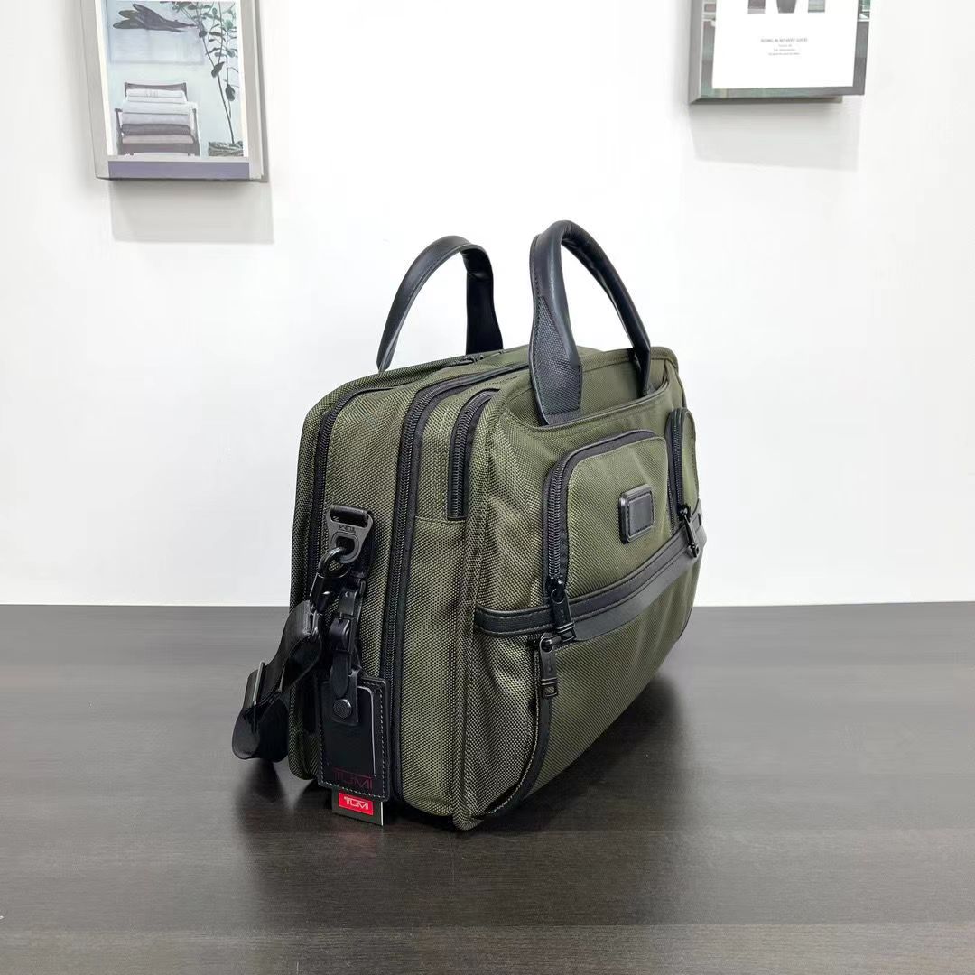 여행가방 134407 가방 Bag 썸네일 이미지