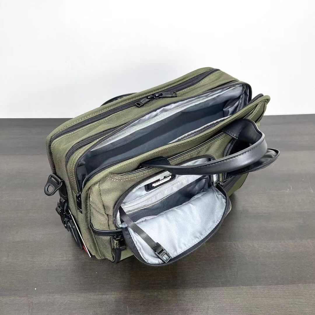 여행가방 134407 가방 Bag 썸네일 이미지