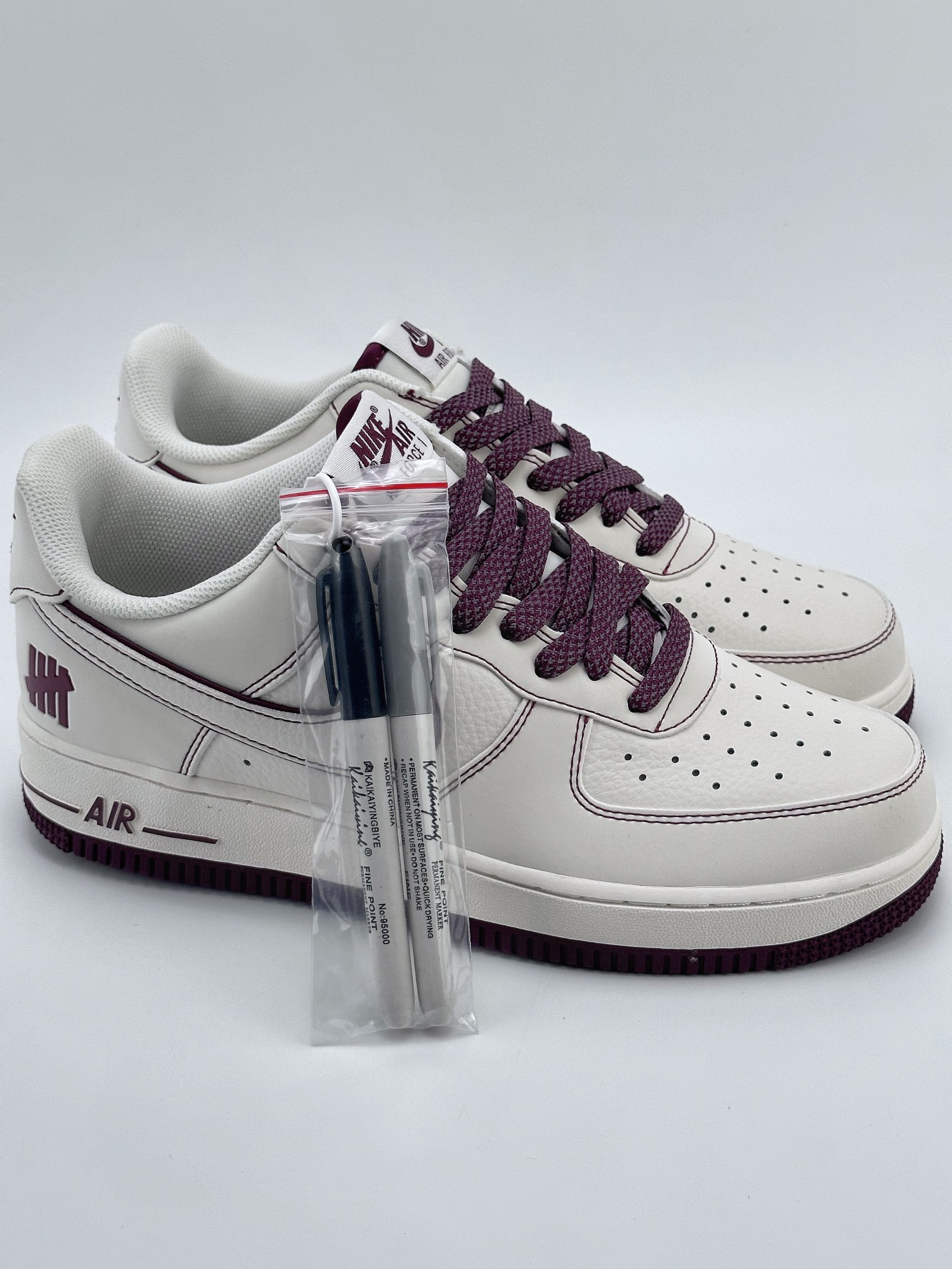 Nike Air Force 1 Low 07 Undefeated White Wine Red UN3699-022