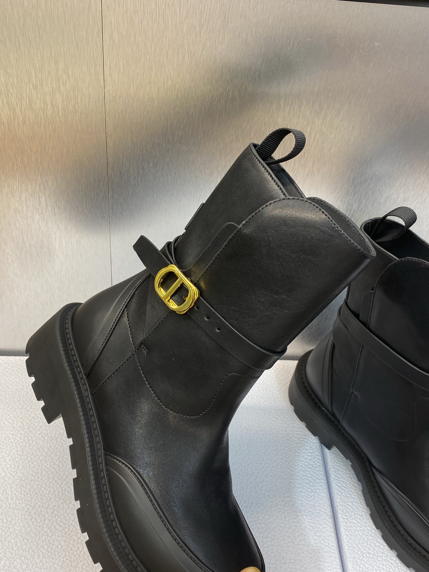 工厂价Dior迪奥2023秋冬新款EmPreinte系列女短靴明星同款高定及裸靴明星同款CD字母logo